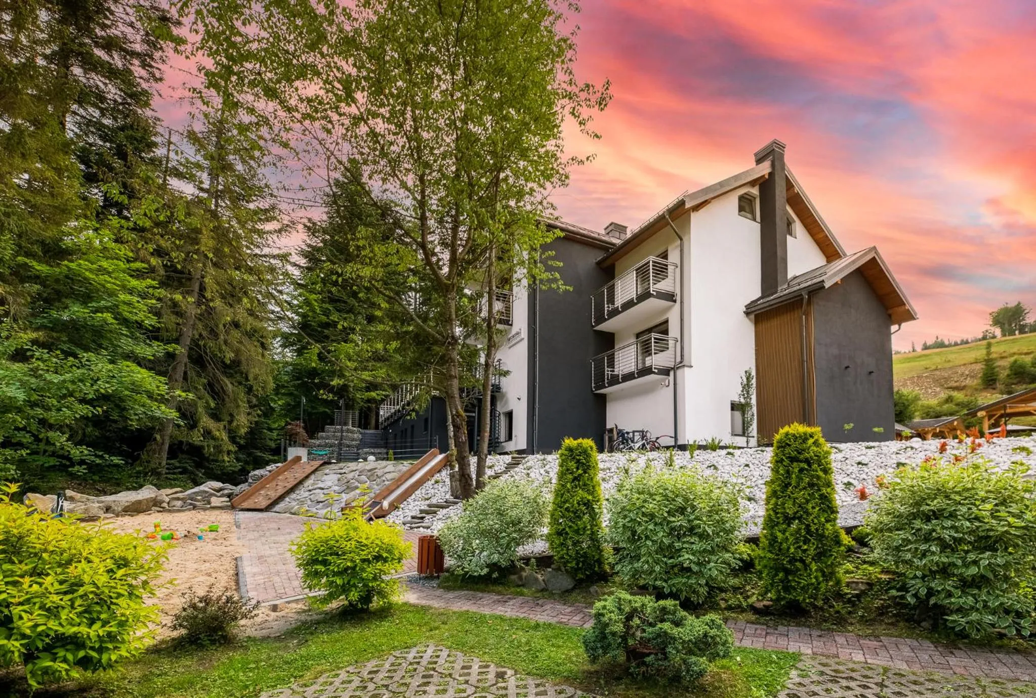 Property building in Aparthotel Narciarska 2