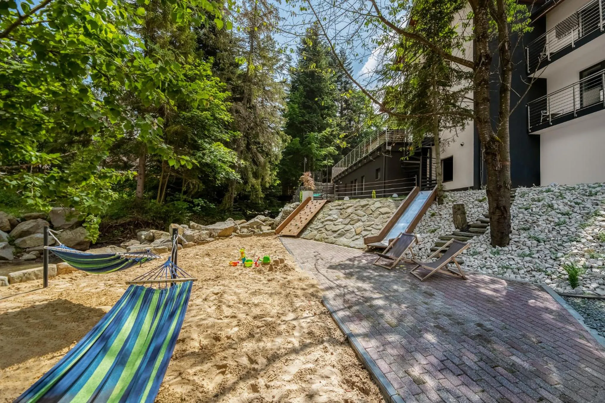 Property building in Aparthotel Narciarska 2