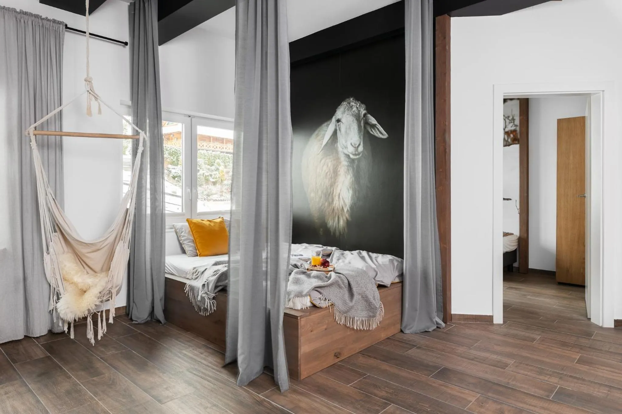 Bed in Aparthotel Narciarska 2