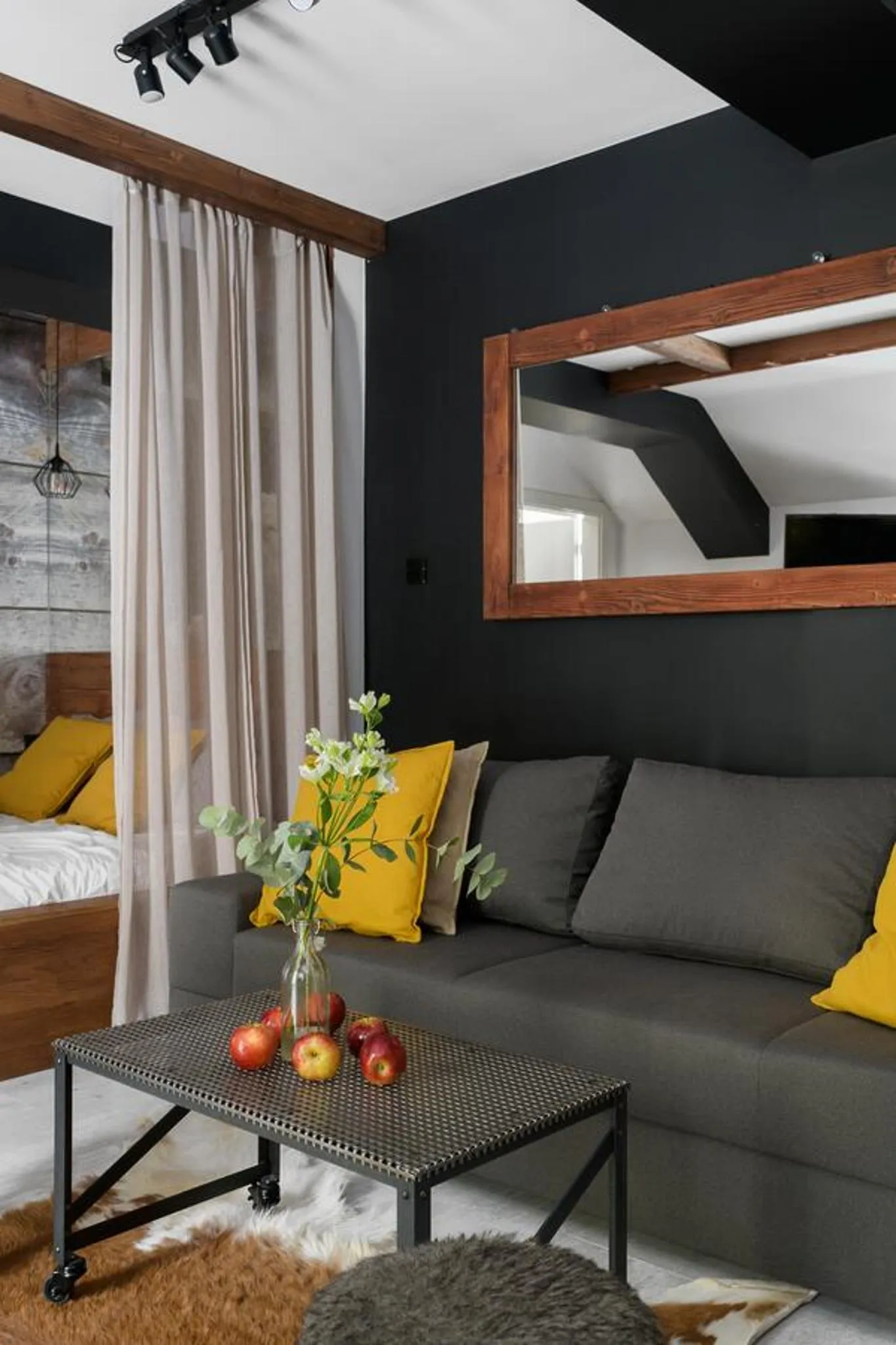 Bed in Aparthotel Narciarska 2