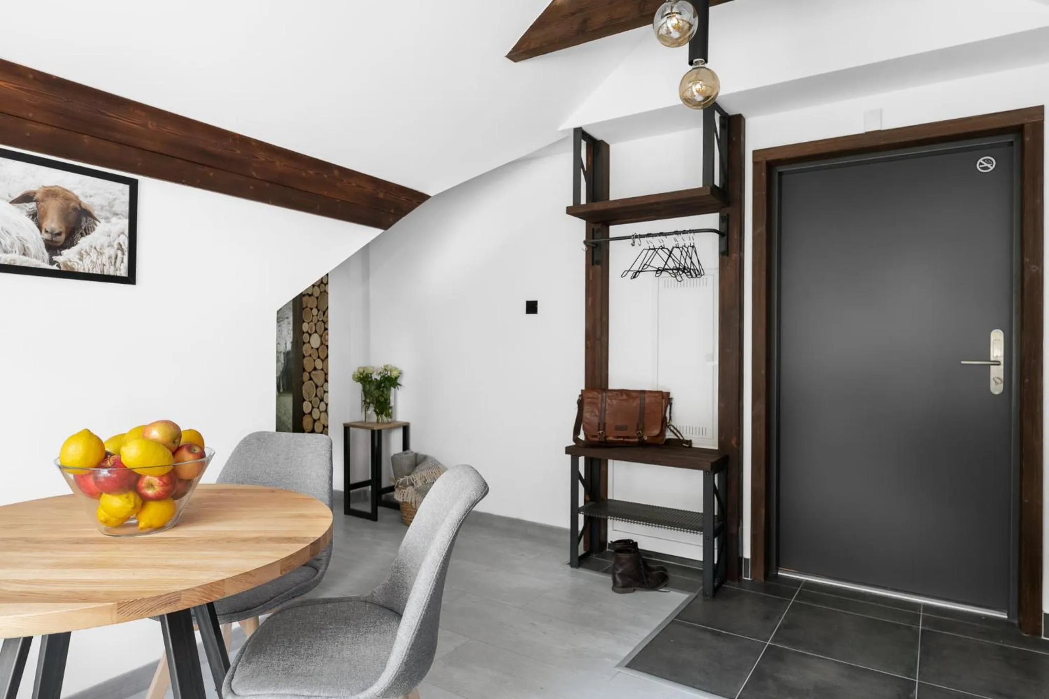 Kitchen or kitchenette in Aparthotel Narciarska 2