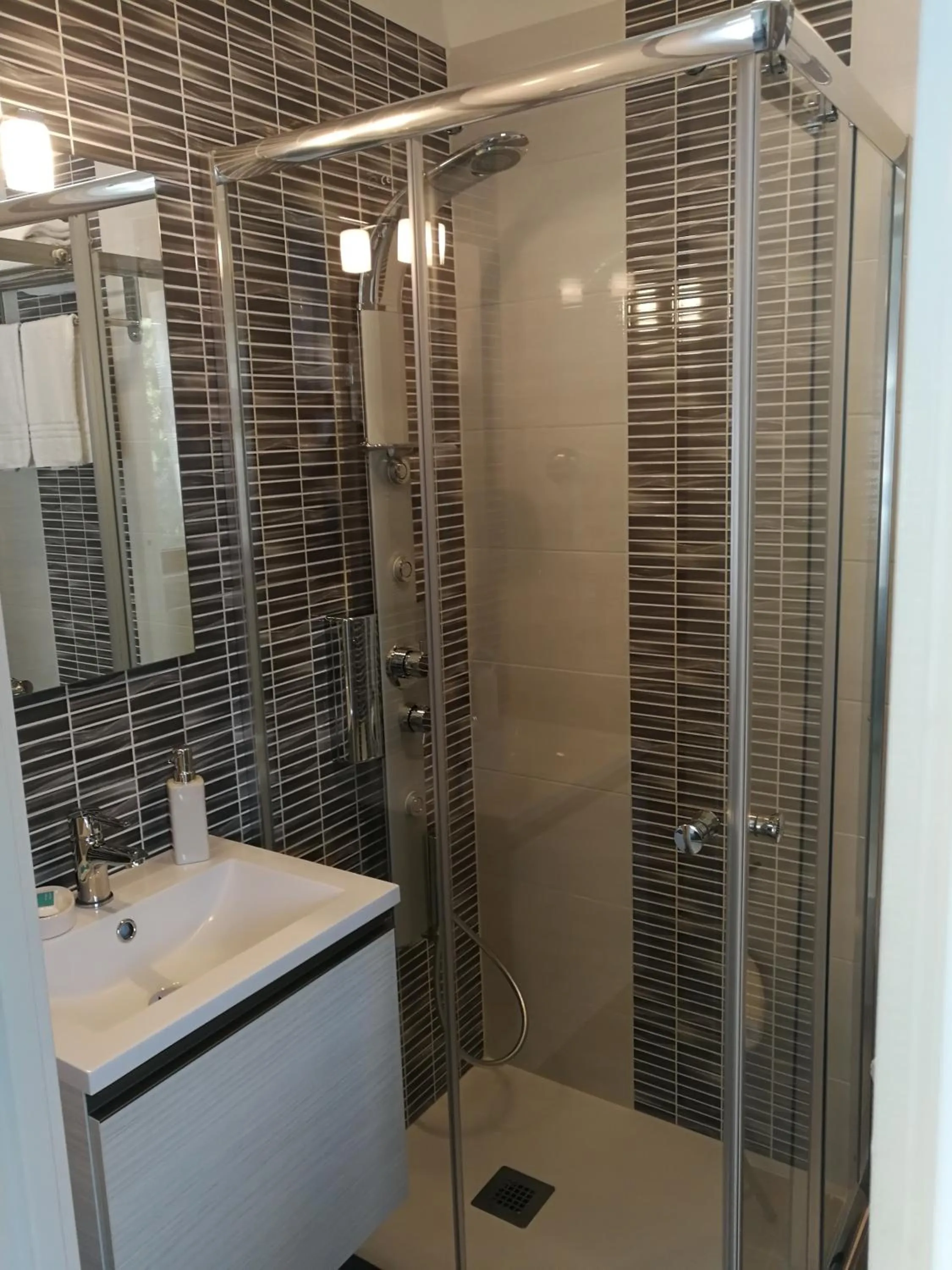 Bathroom in B&B Il Mare degli Dei