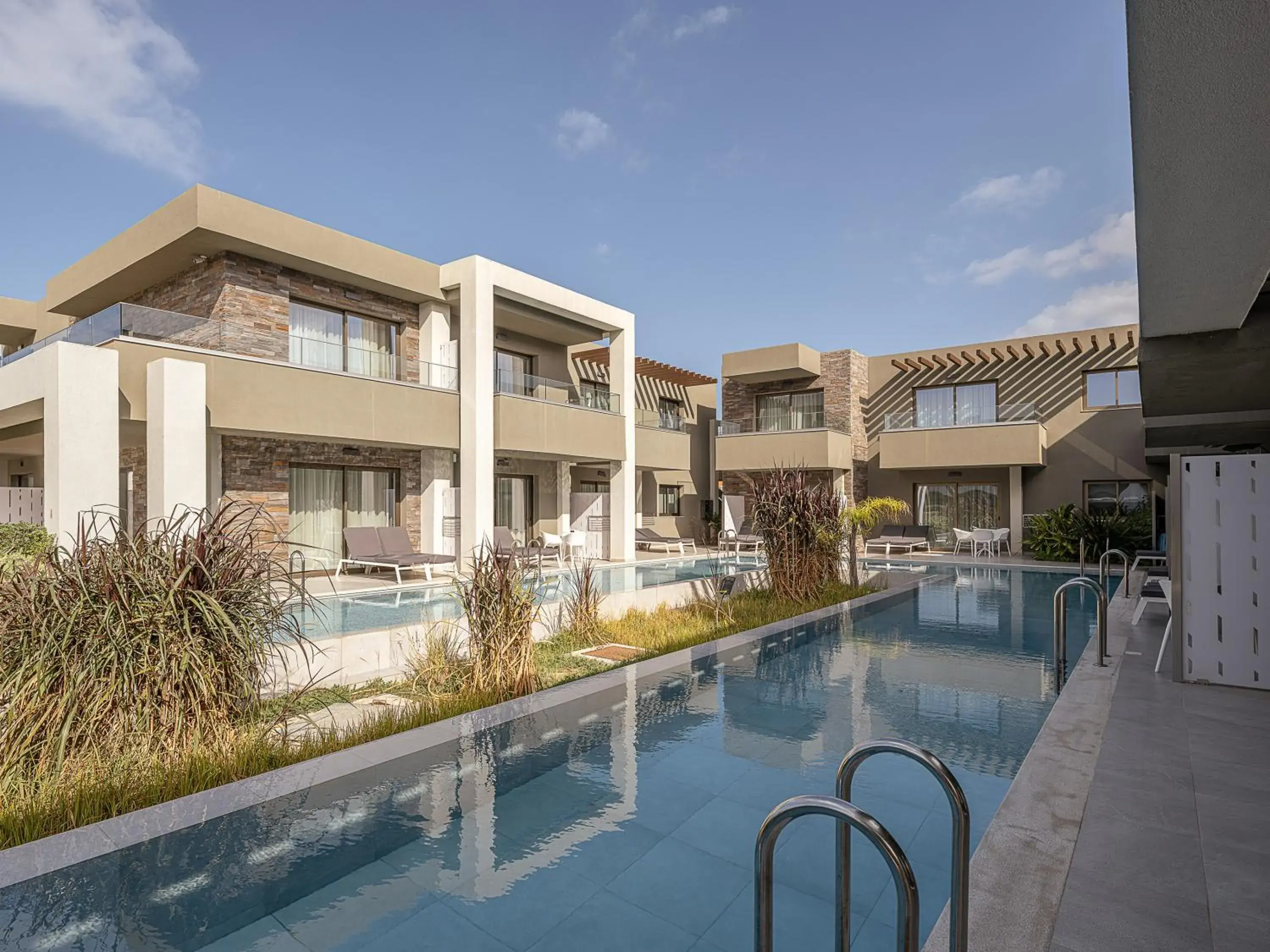 Superior Room Swim-Up - single occupancy in Myrion Beach Resort & Spa - Adults Only Superior Room Swim-Up - single occupancy in Myrion Beach Resort & Spa - Adults Only