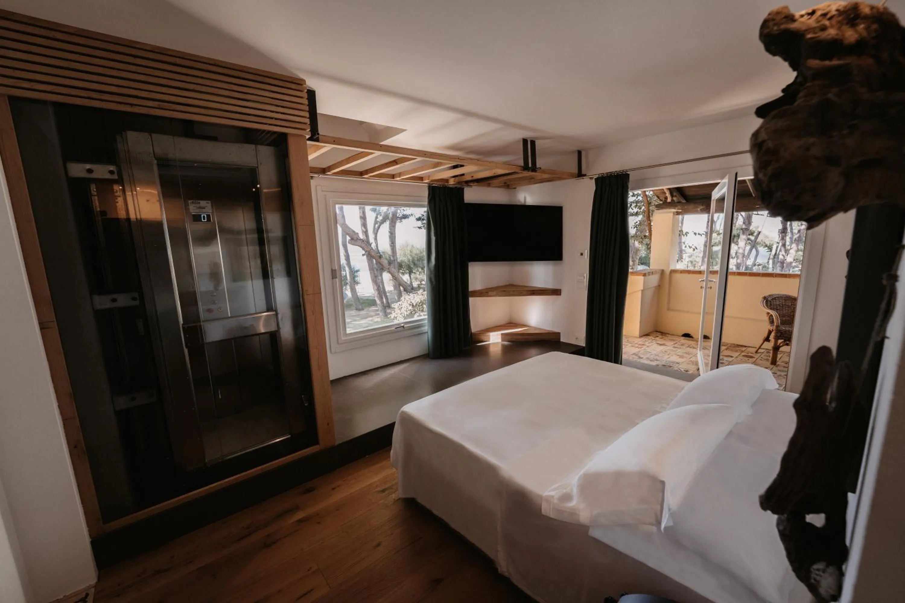 Bed in Praia Art Resort - Small Luxury Hotels of the world