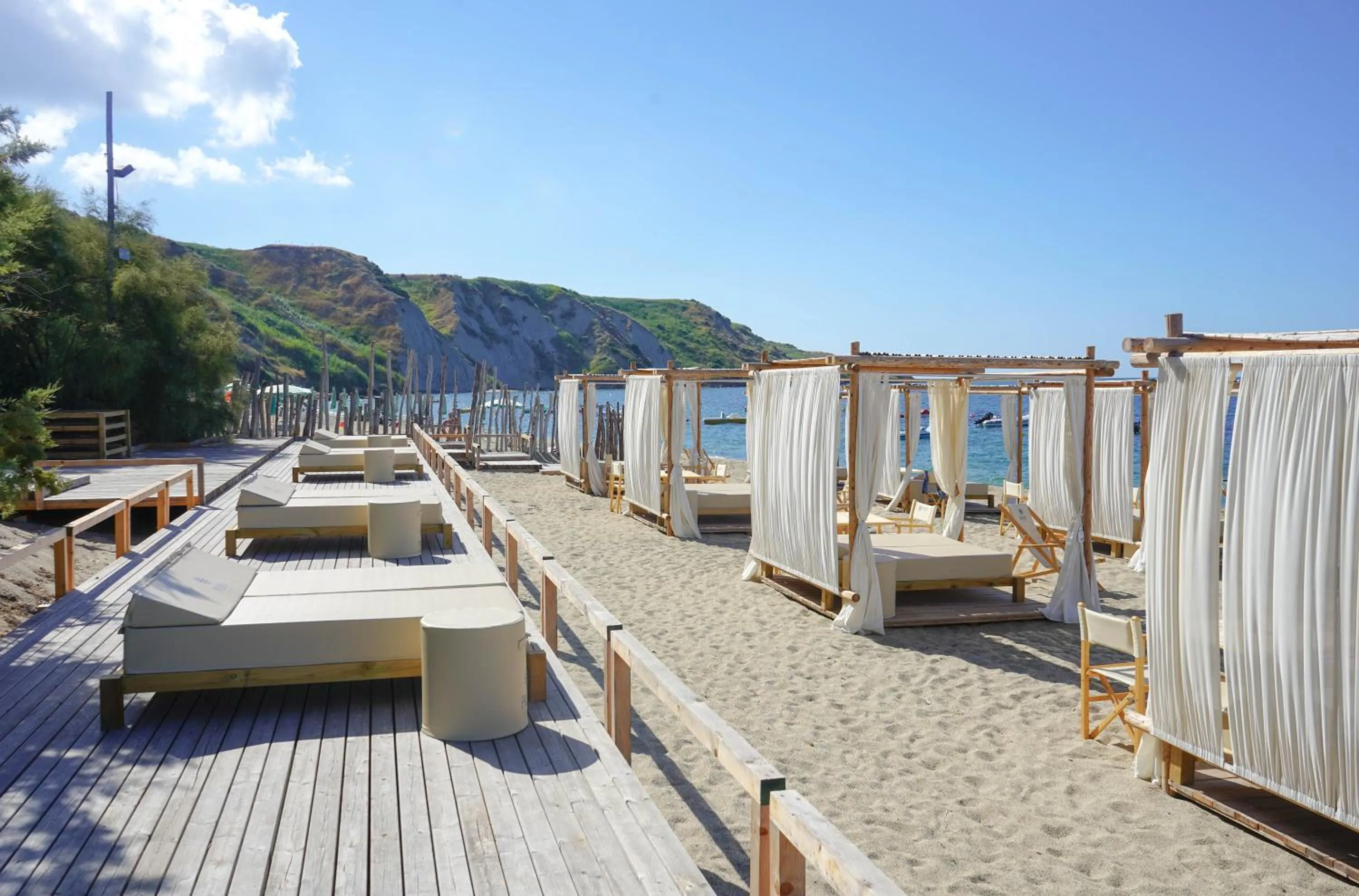 Beach in Praia Art Resort - Small Luxury Hotels of the world