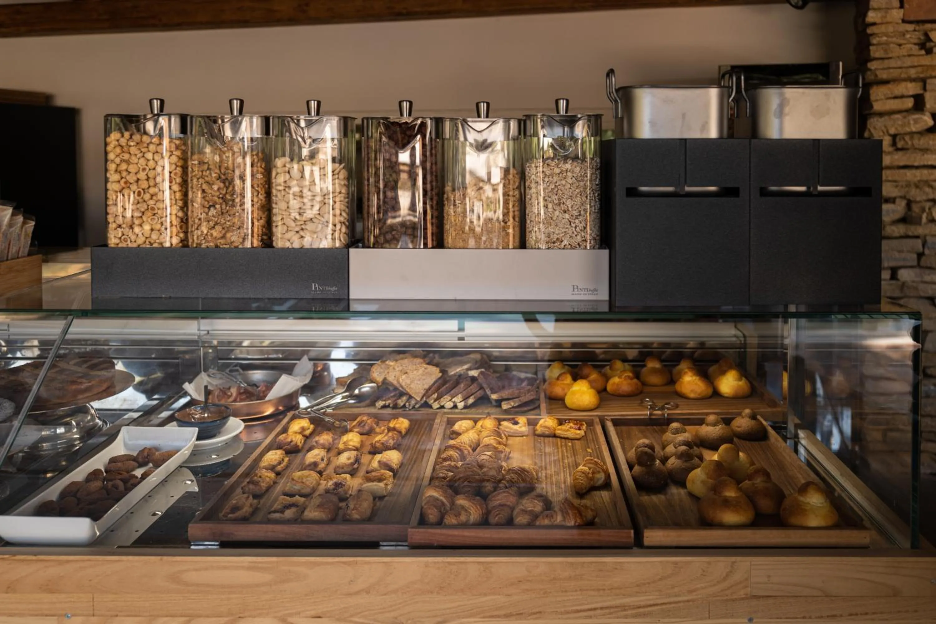 Breakfast in Praia Art Resort - Small Luxury Hotels of the world