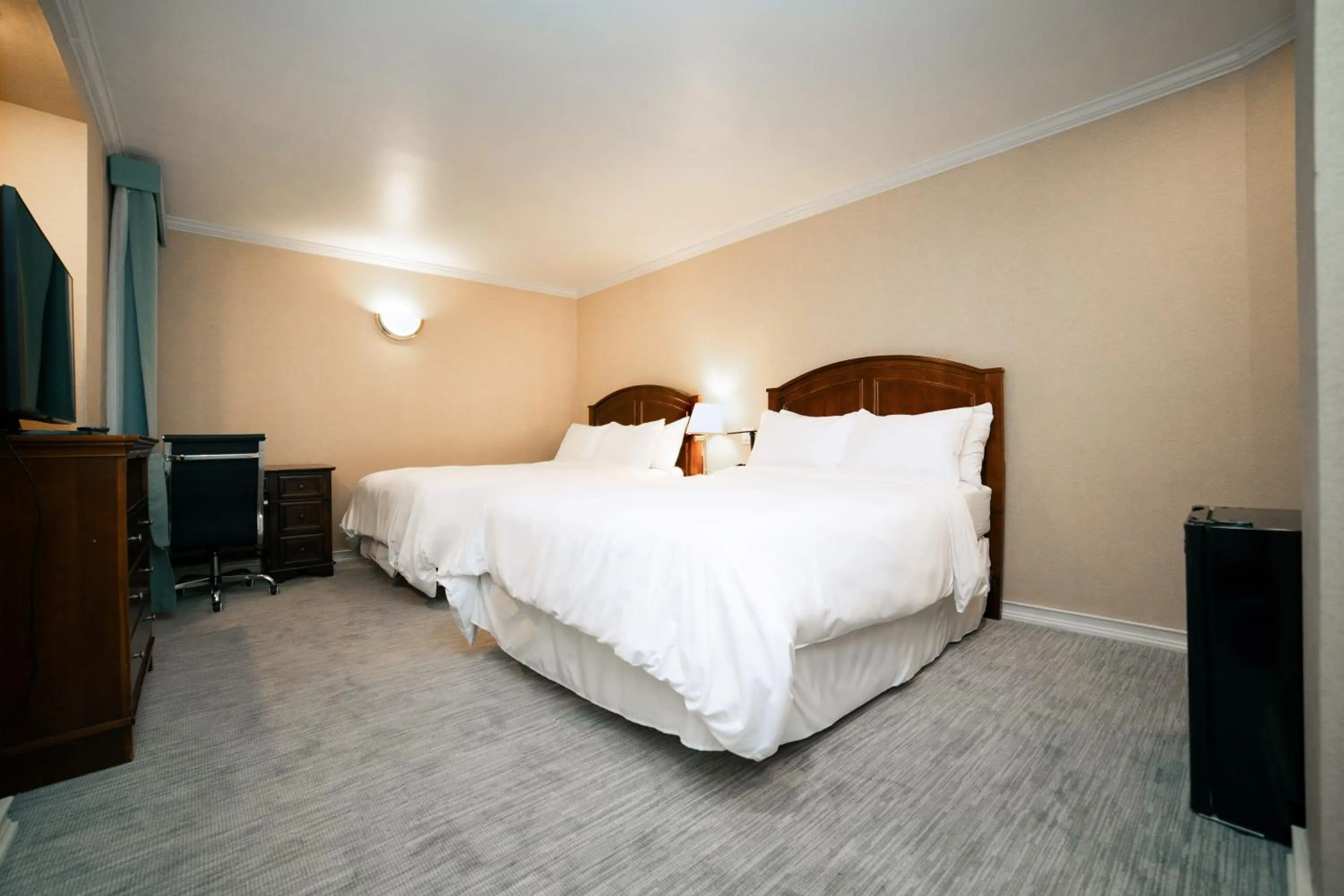 Bed in Hotel Stanford