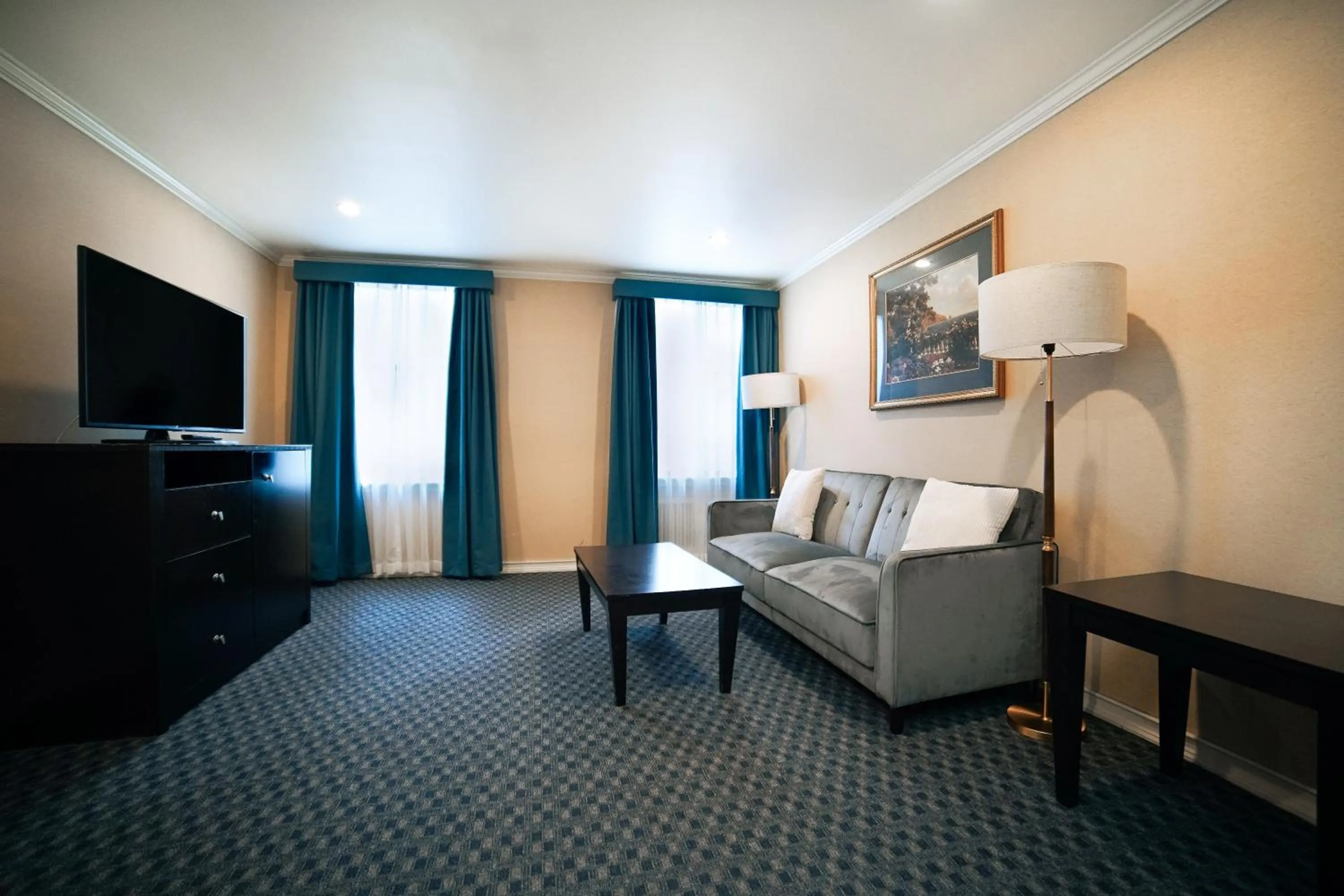 Bed in Hotel Stanford