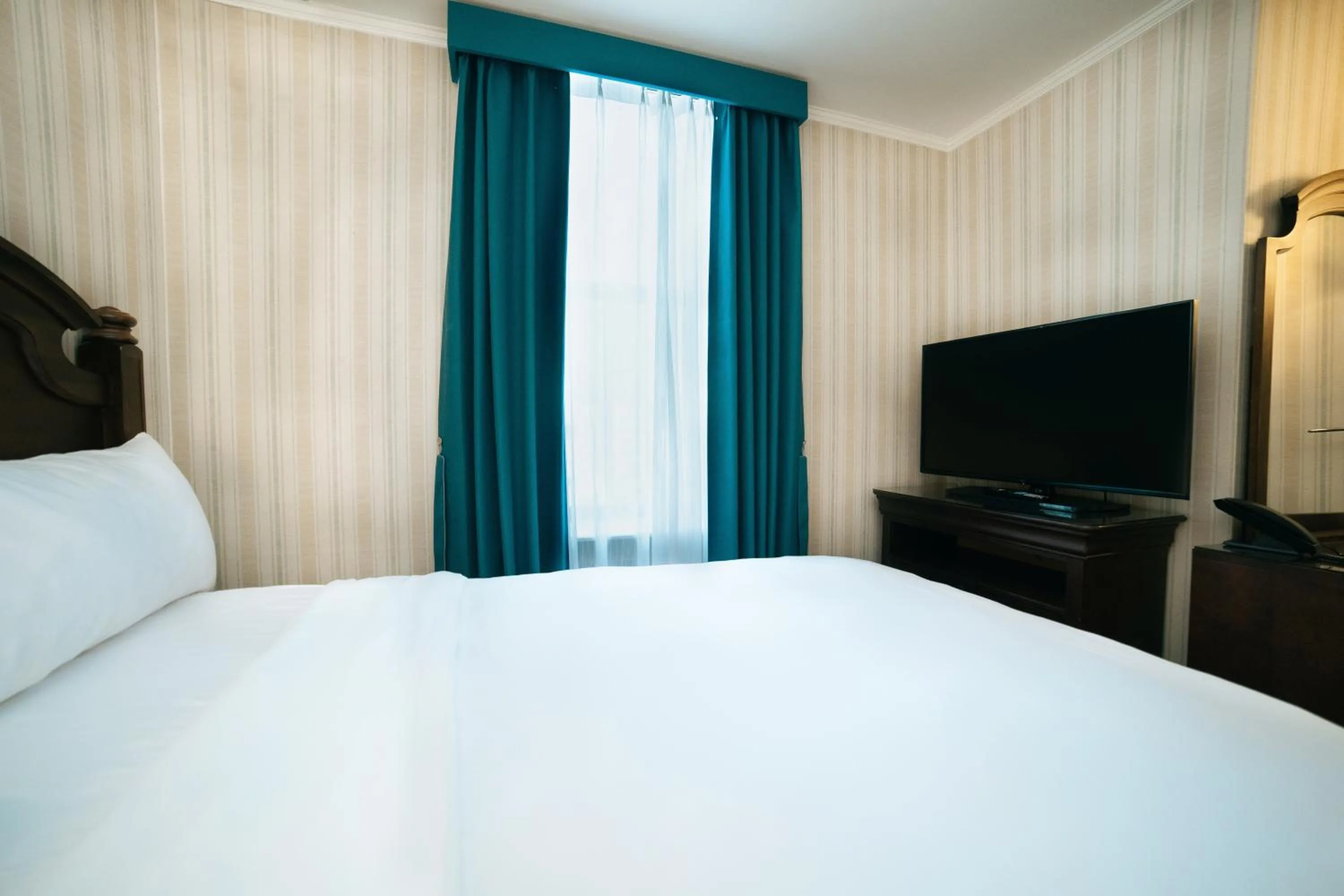 Bed in Hotel Stanford