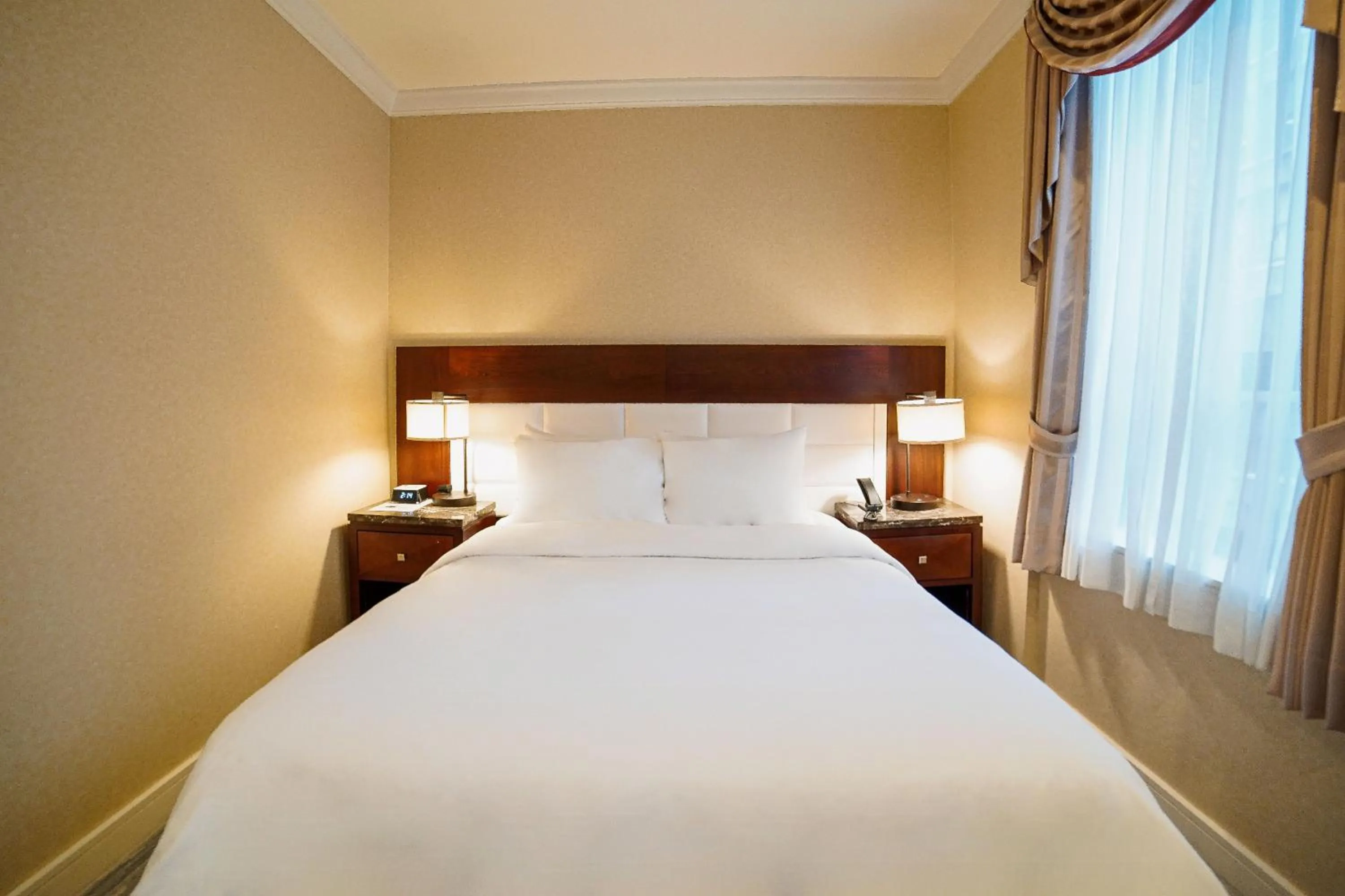 Bed in Hotel Stanford