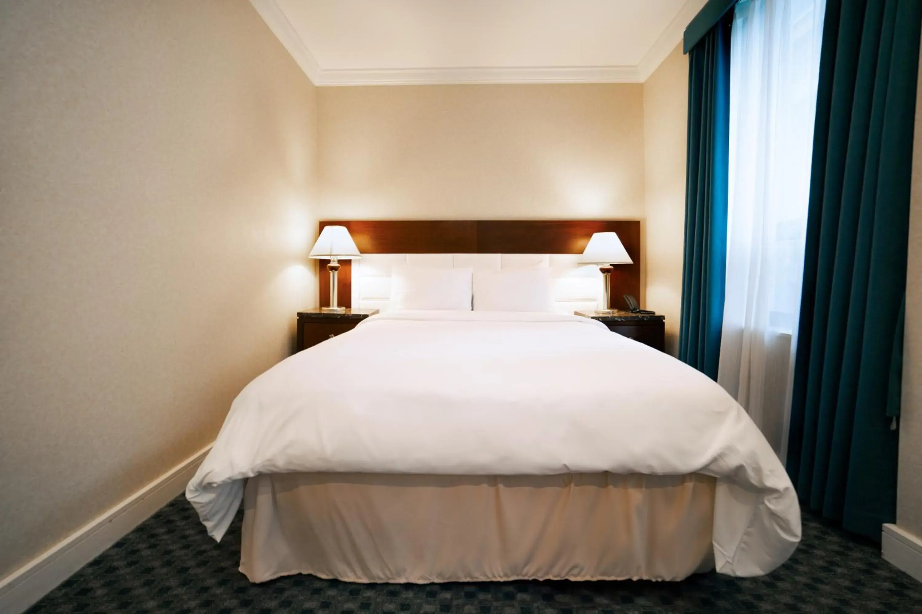 Bed in Hotel Stanford Bed in Hotel Stanford