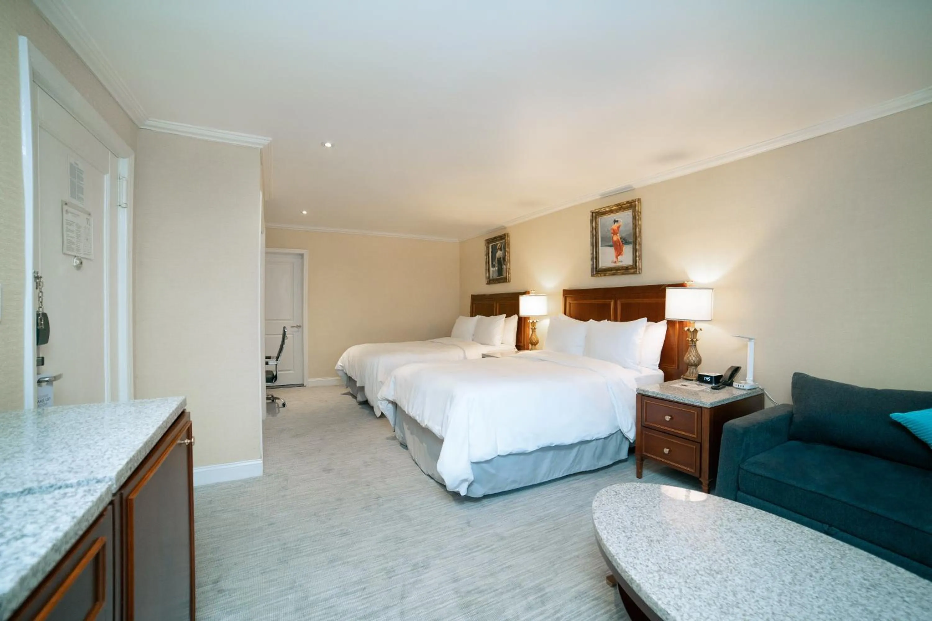 Bed in Hotel Stanford