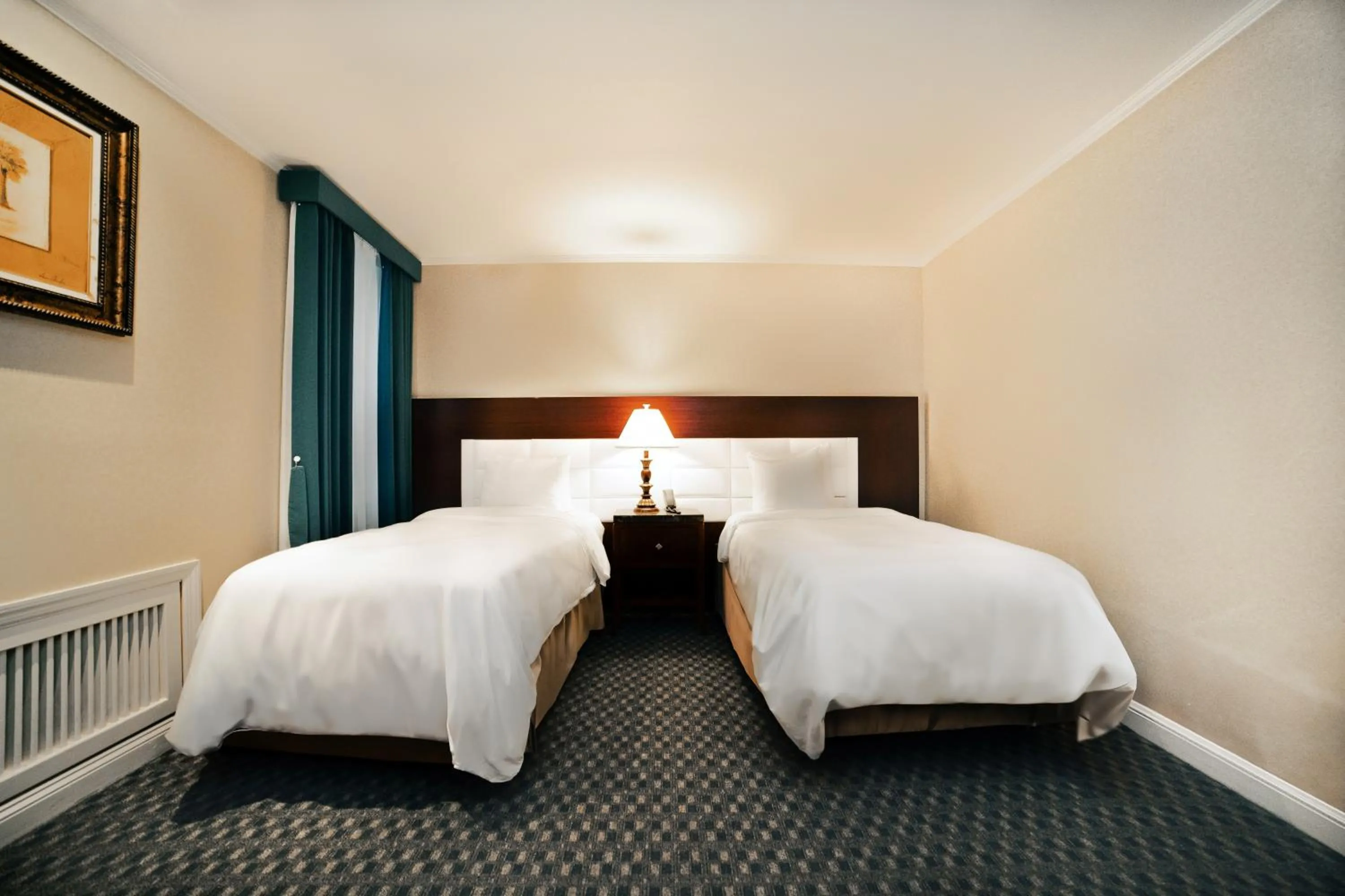 Bed in Hotel Stanford