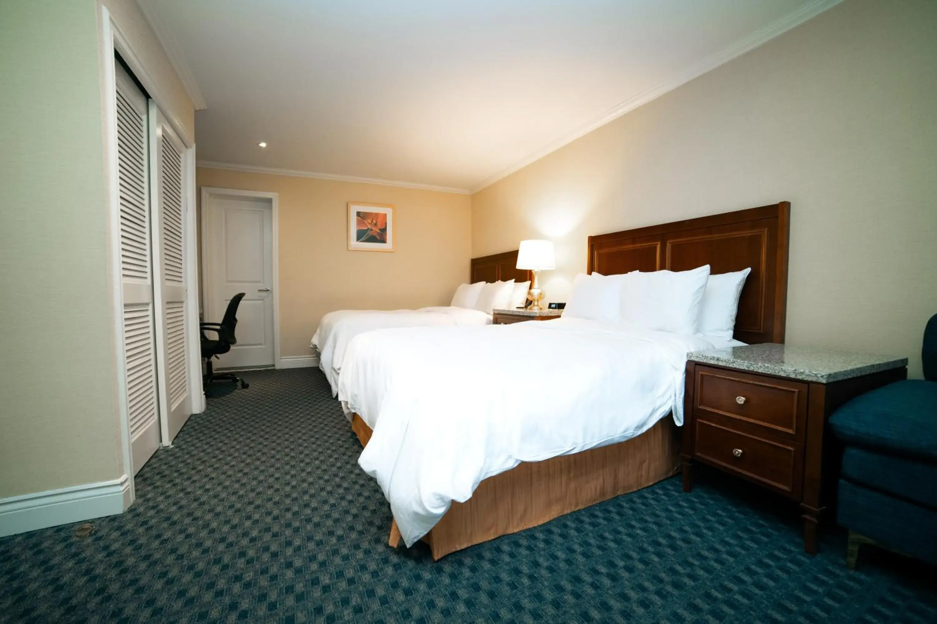 Bed in Hotel Stanford Bed in Hotel Stanford