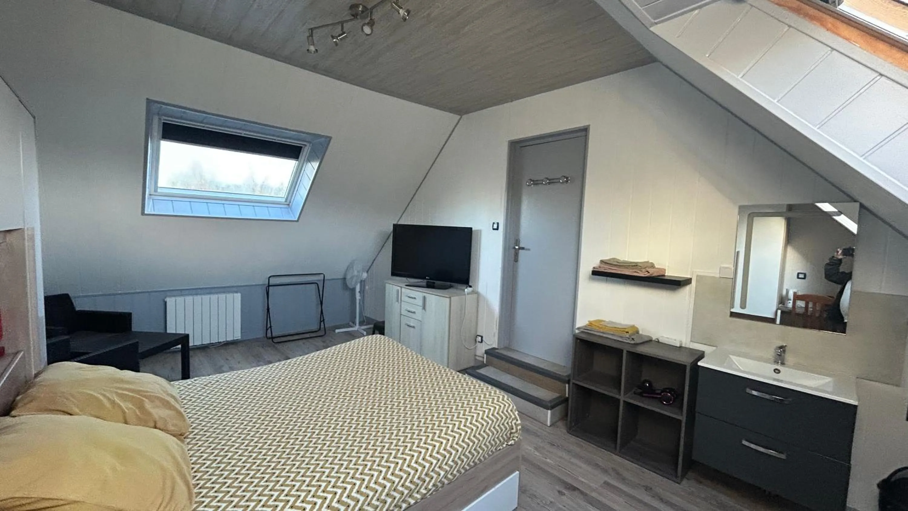 Bed in Entre terre et mer