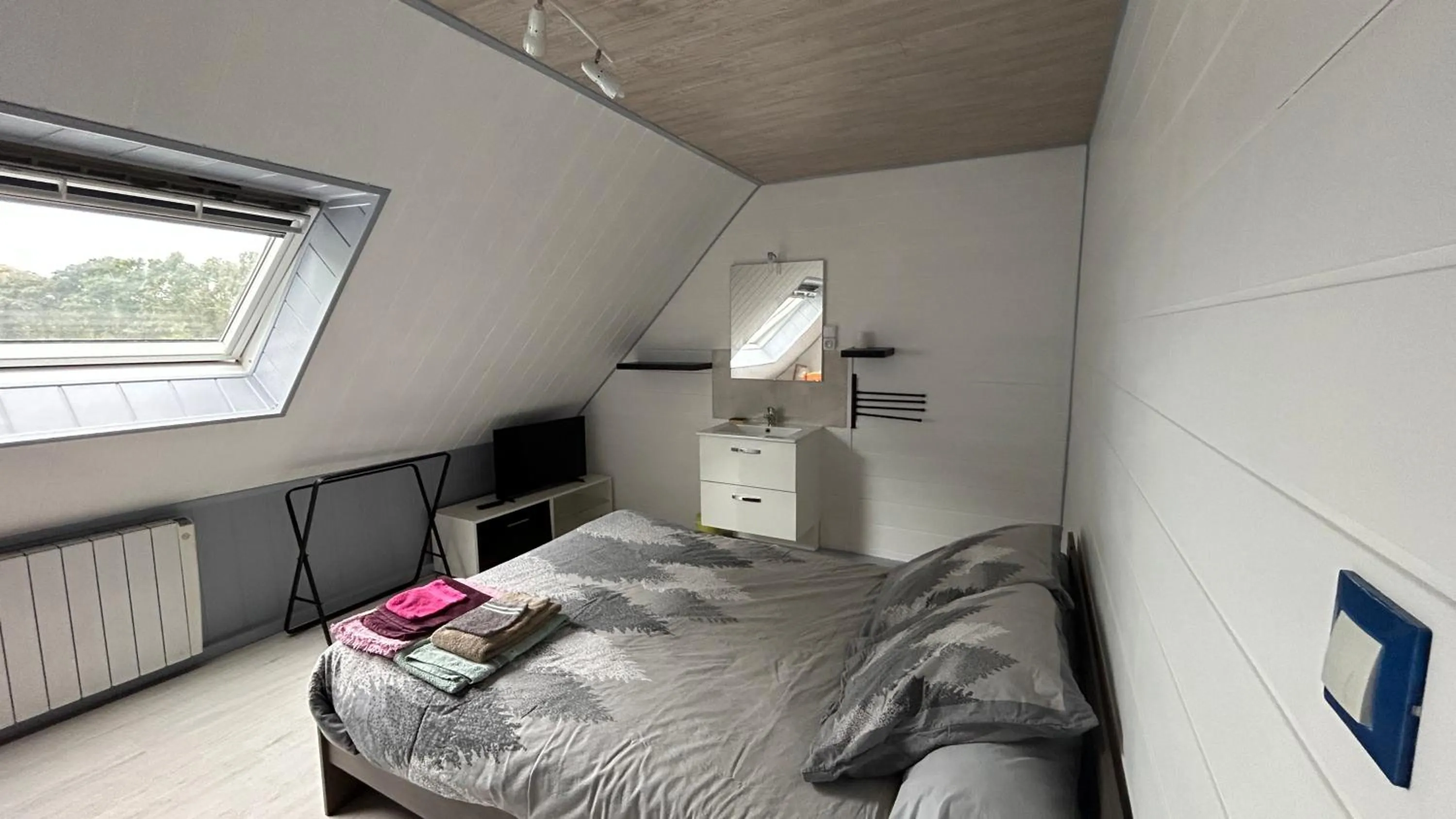 Bed in Entre terre et mer