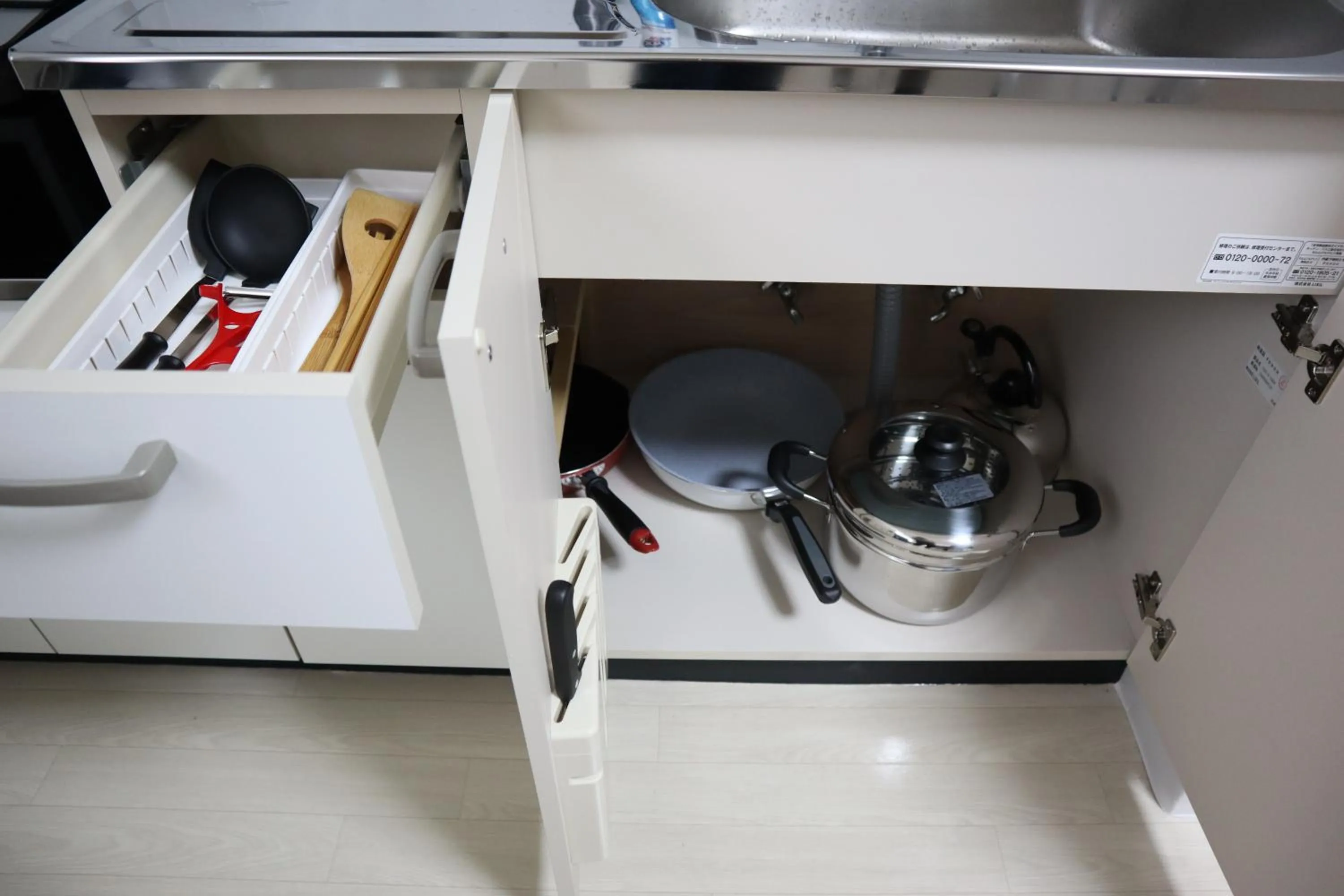 Kitchen or kitchenette in STAY Moiwayama