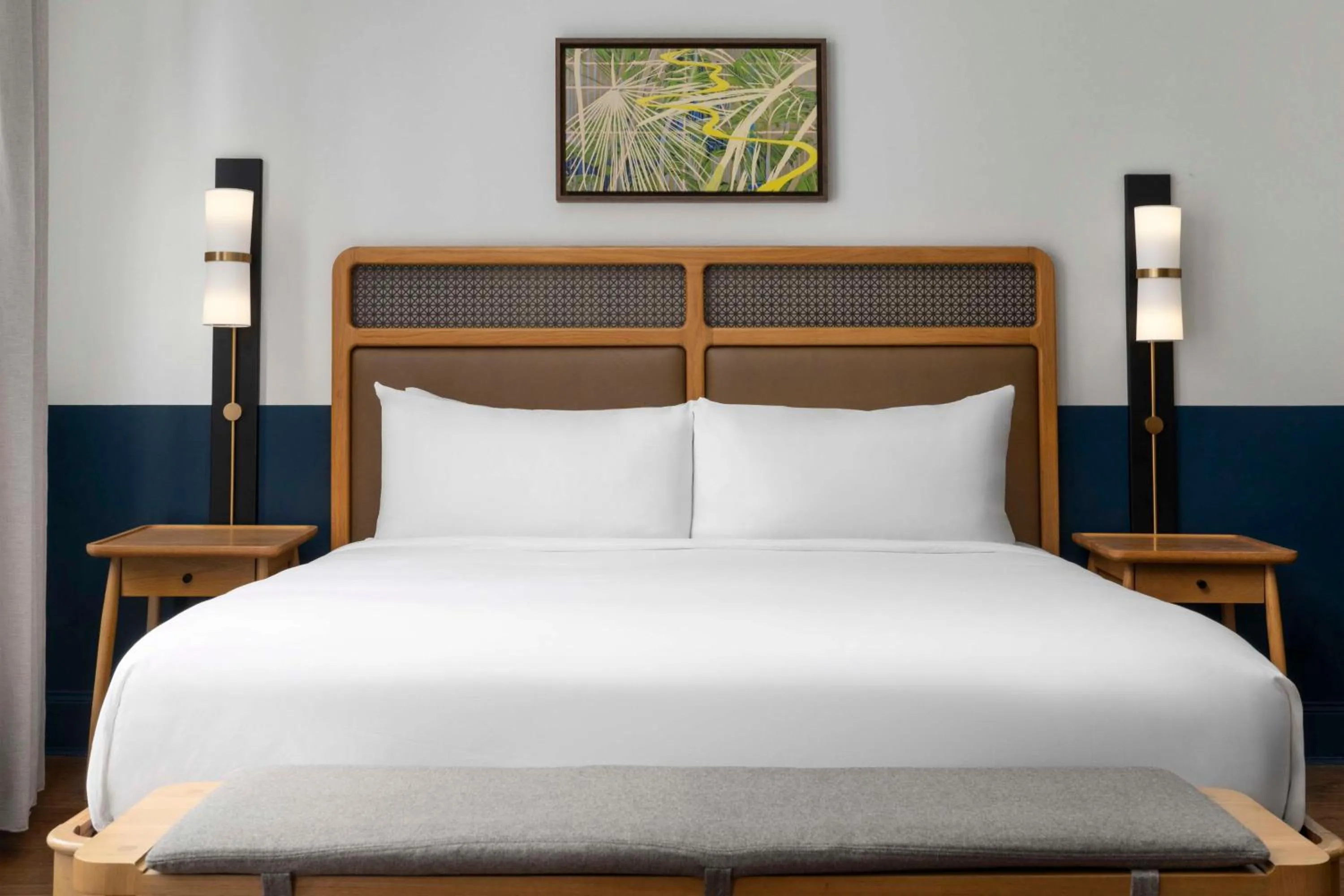 Bed in Hotel Theo New Orleans, Tapestry Collection by Hilton