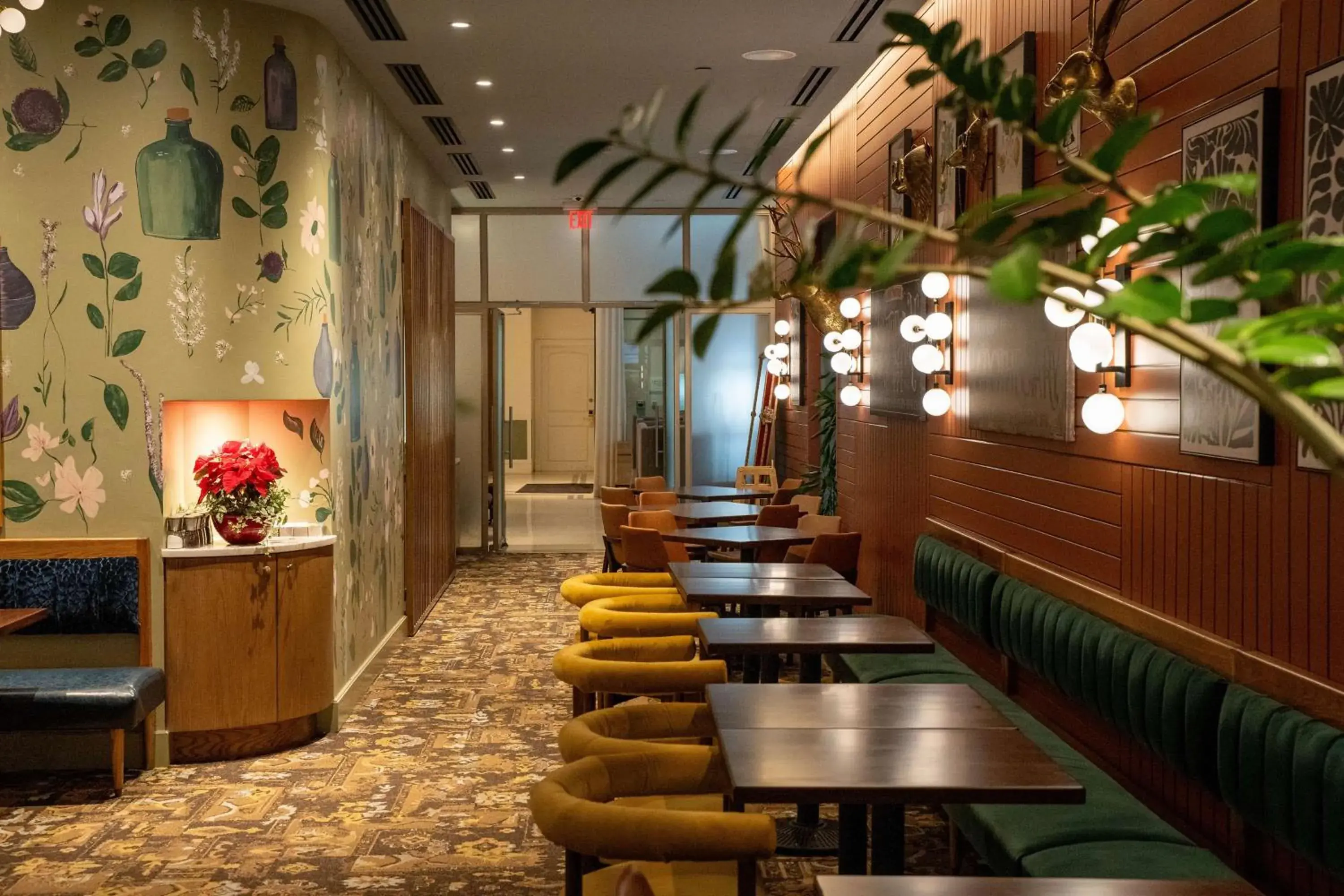 Restaurant/places to eat in Hotel Theo New Orleans, Tapestry Collection by Hilton Restaurant/places to eat in Hotel Theo New Orleans, Tapestry Collection by Hilton