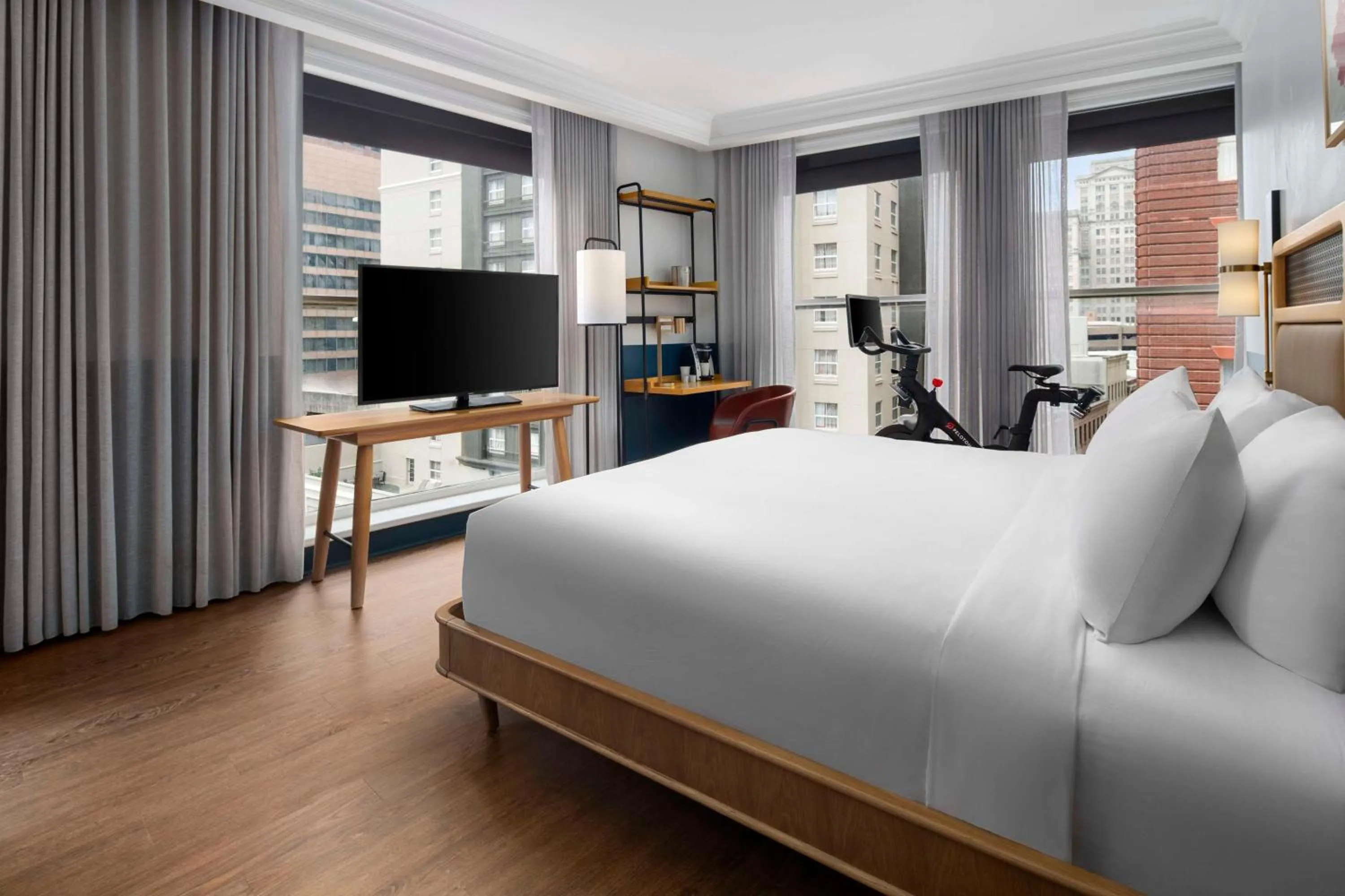 Bed in Hotel Theo New Orleans, Tapestry Collection by Hilton