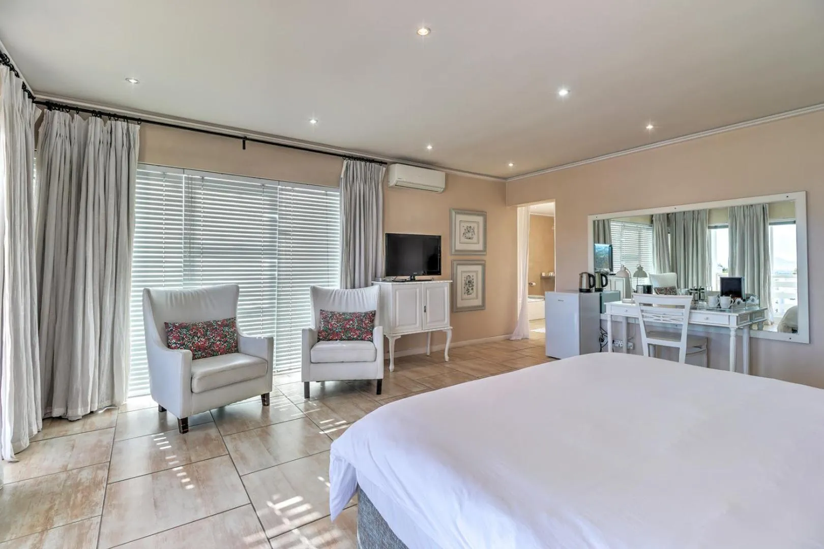 Honeymoon Suite in Thyme Wellness Spa and Guesthouse
