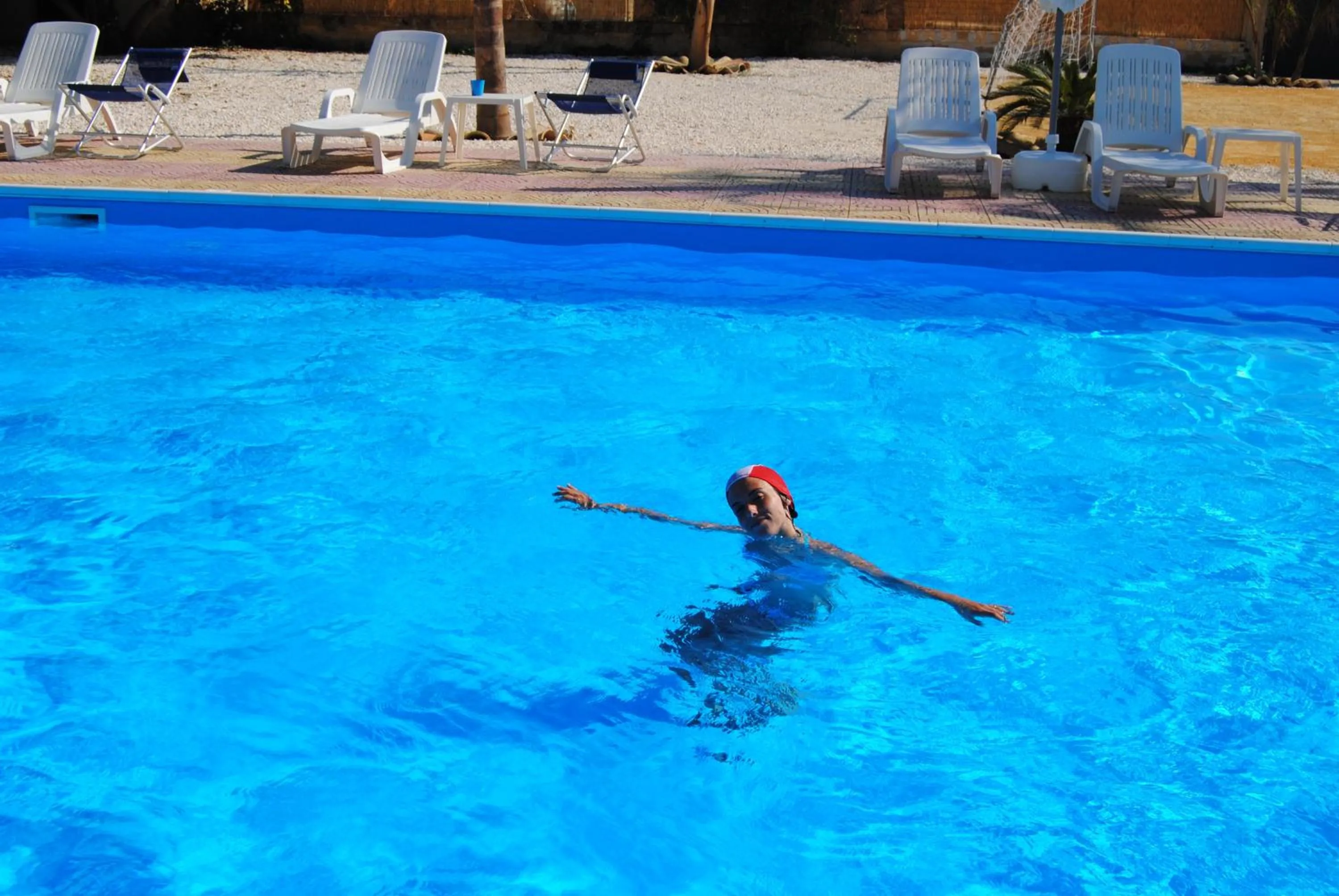 Swimming pool in B&B Villa Anna
