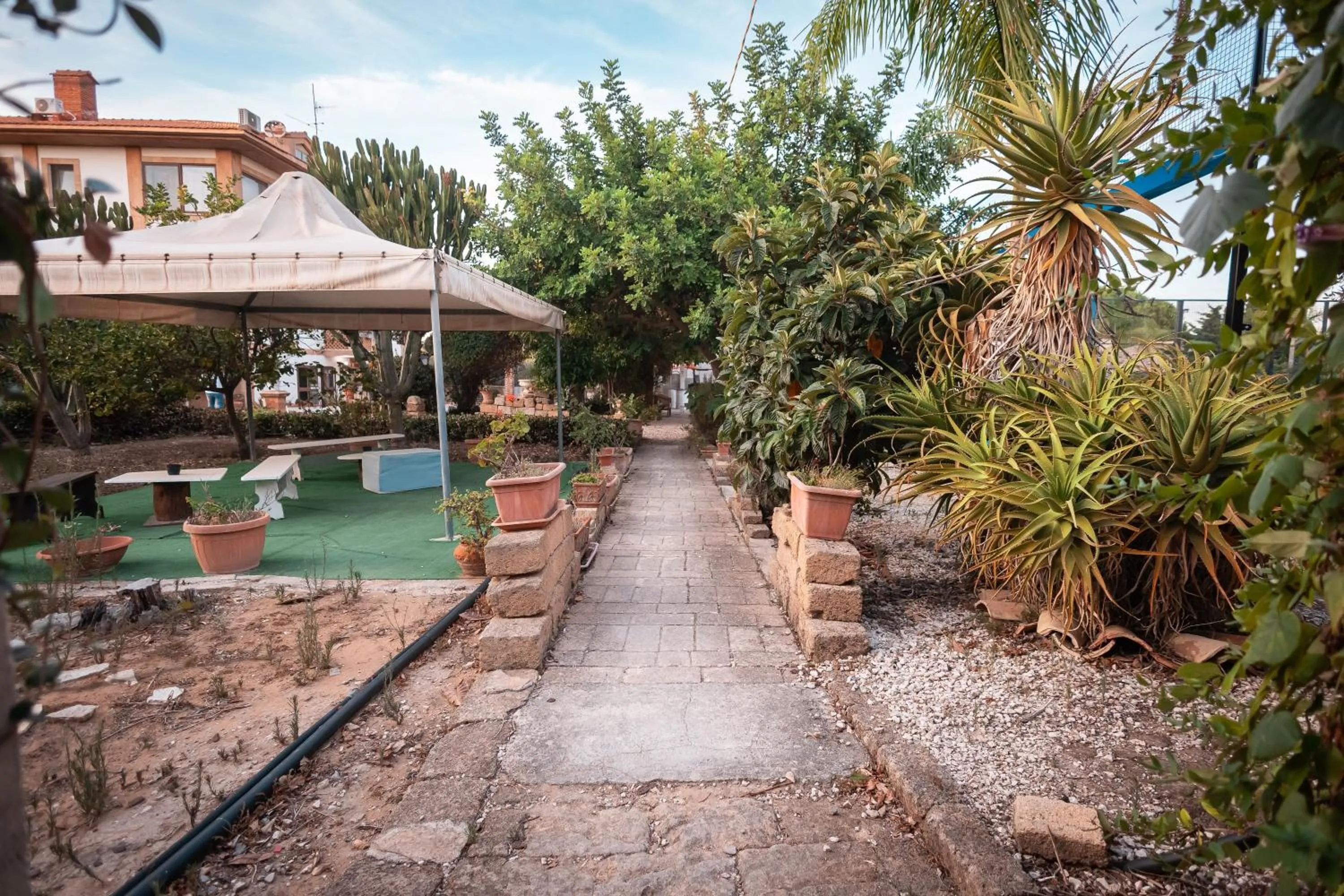 Garden view in B&B Villa Anna