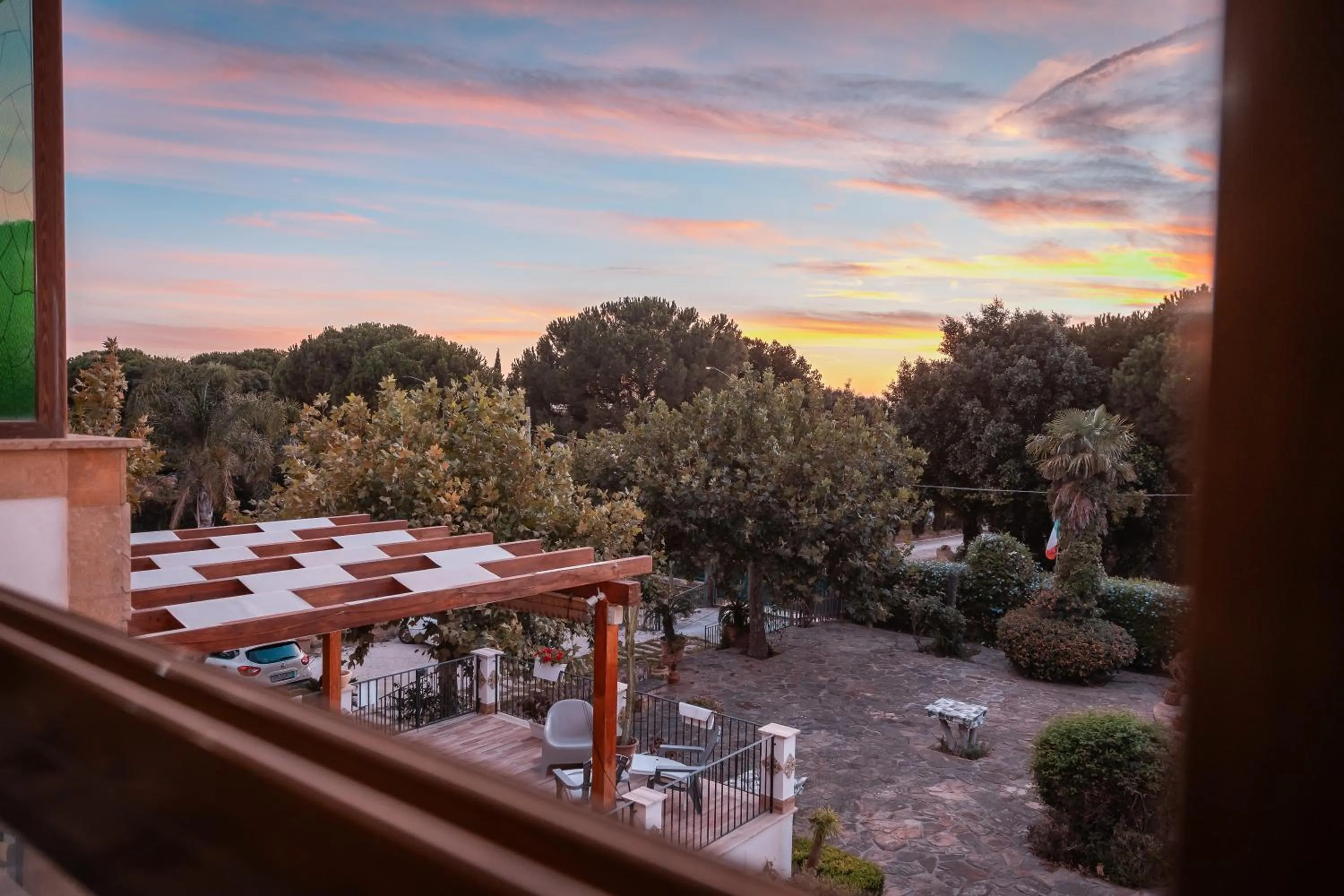 Garden view in B&B Villa Anna