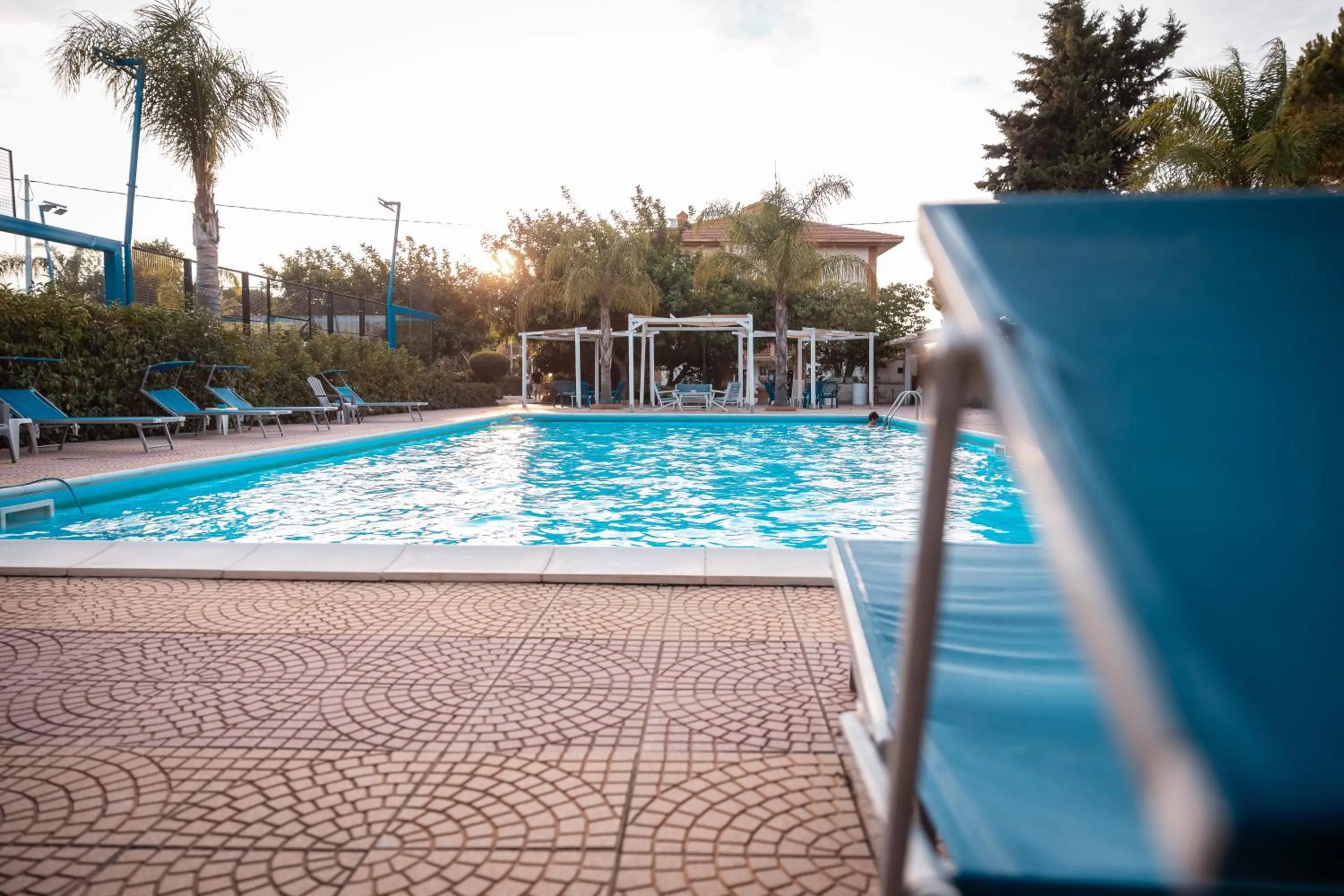 Swimming pool in B&B Villa Anna