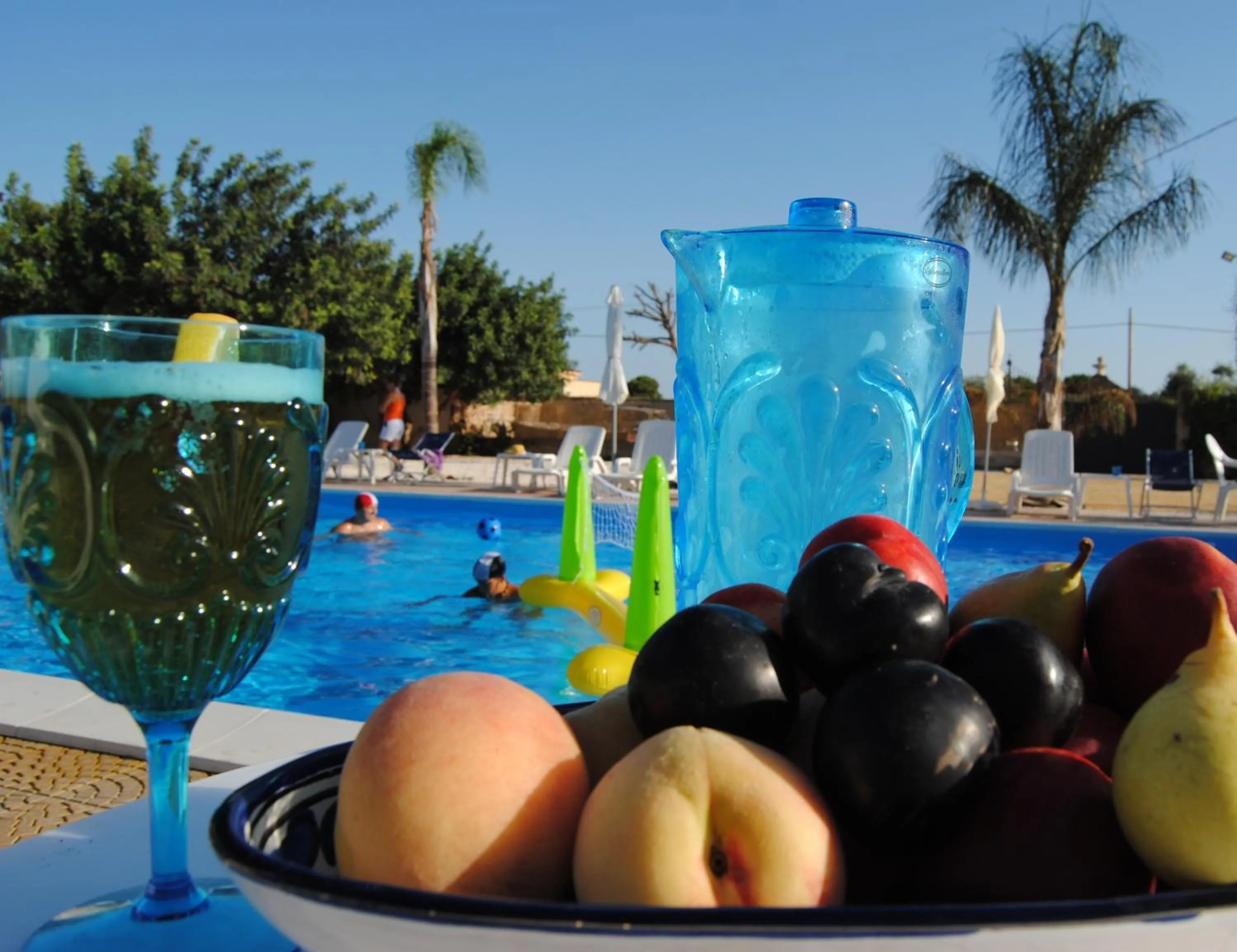 Swimming pool in B&B Villa Anna