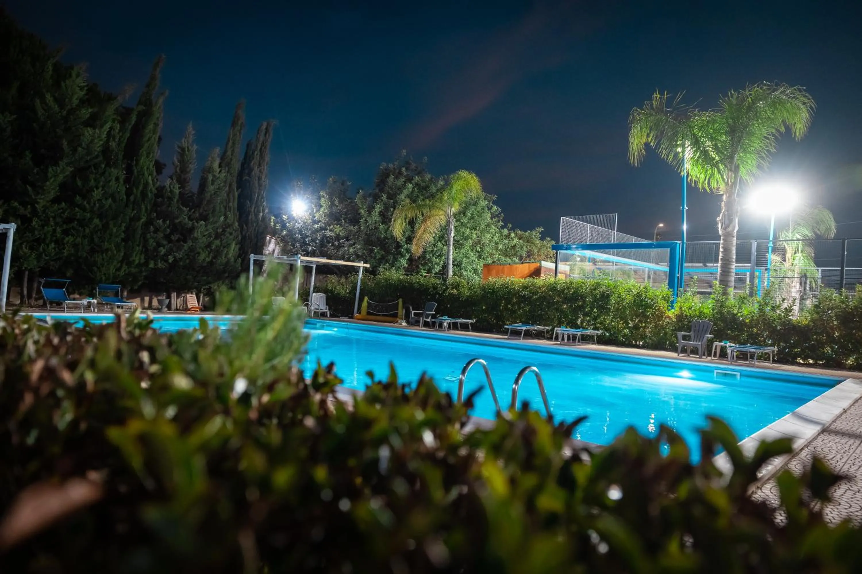 Swimming pool in B&B Villa Anna