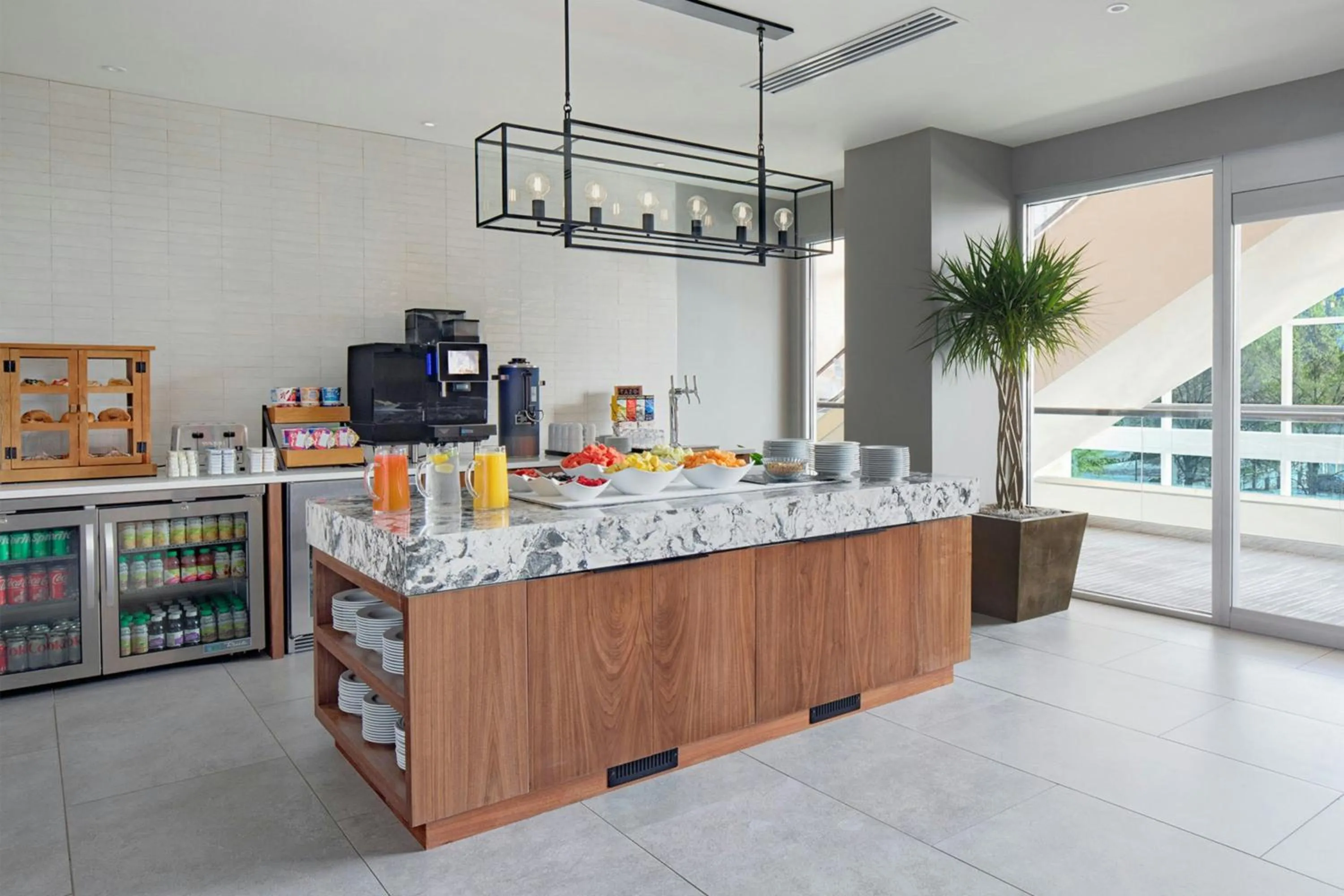 Lounge or bar in The Westin Buckhead Atlanta