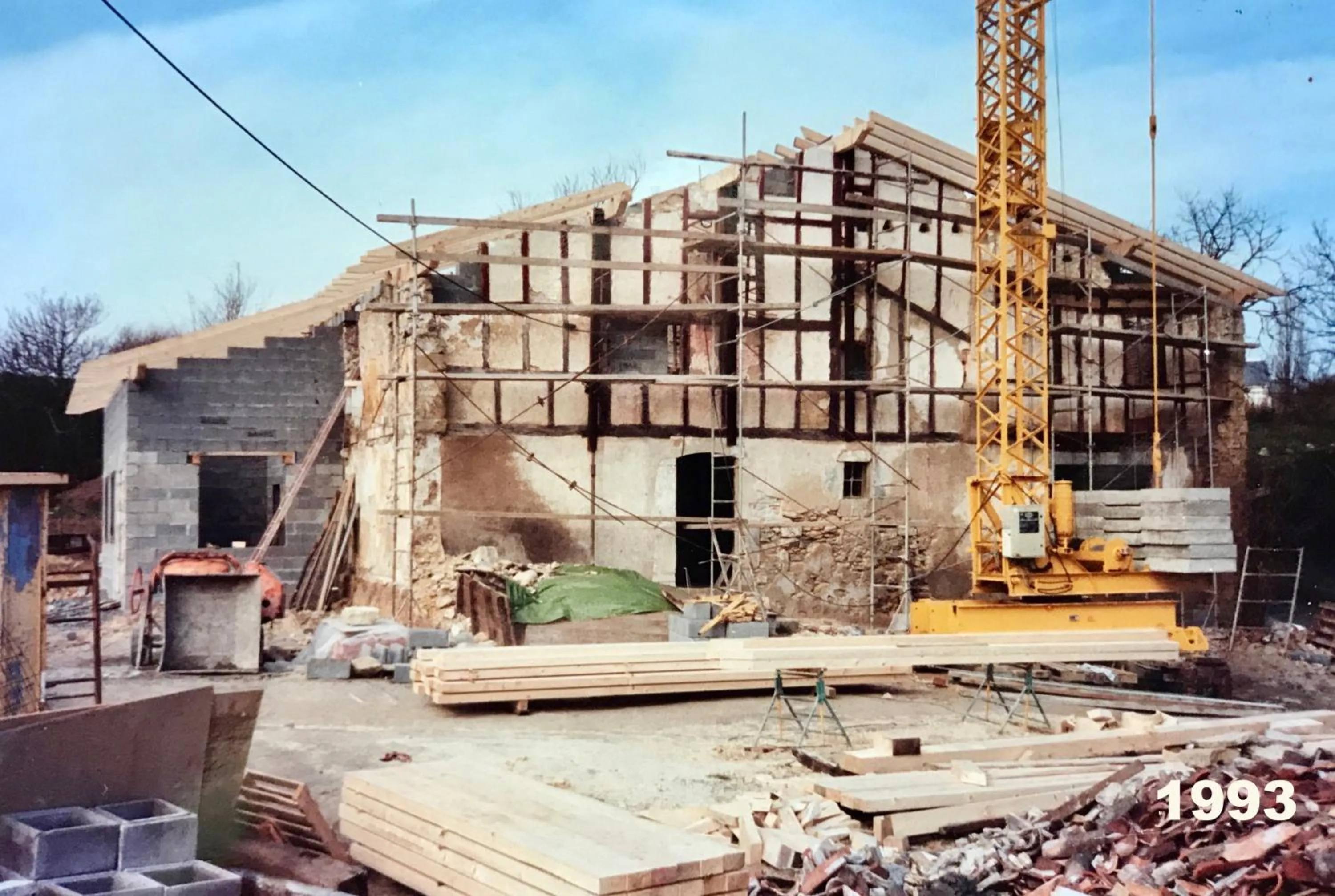 Property building in Irigoian