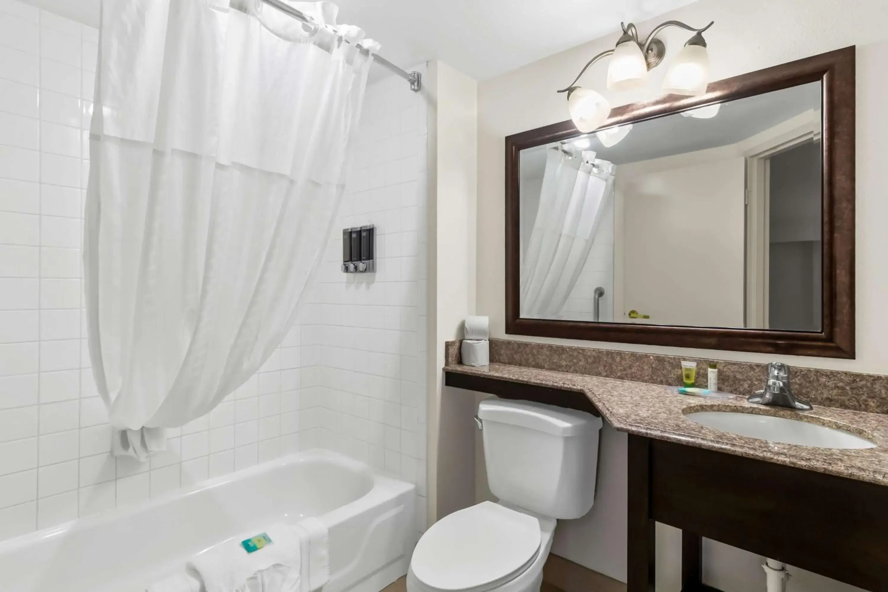 Bathroom in Sonesta Essential NW Houston Bathroom in Sonesta Essential NW Houston