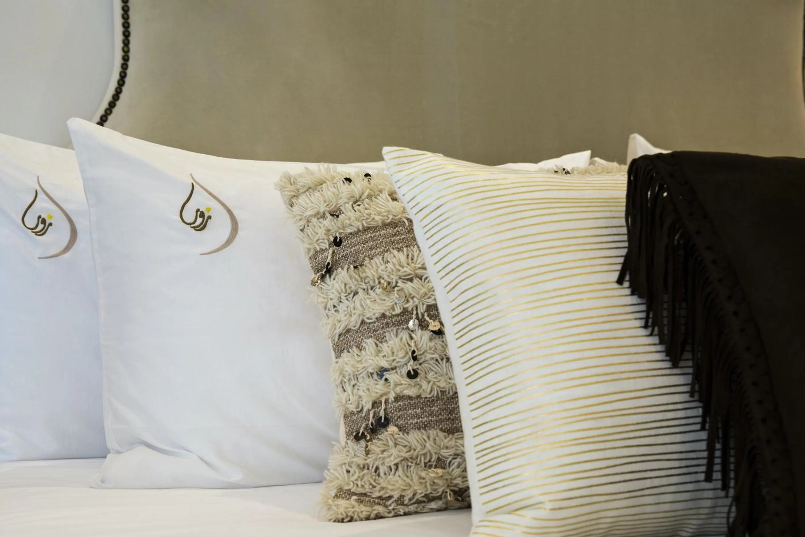 Decorative detail, Bed in Suite Azur Hotel