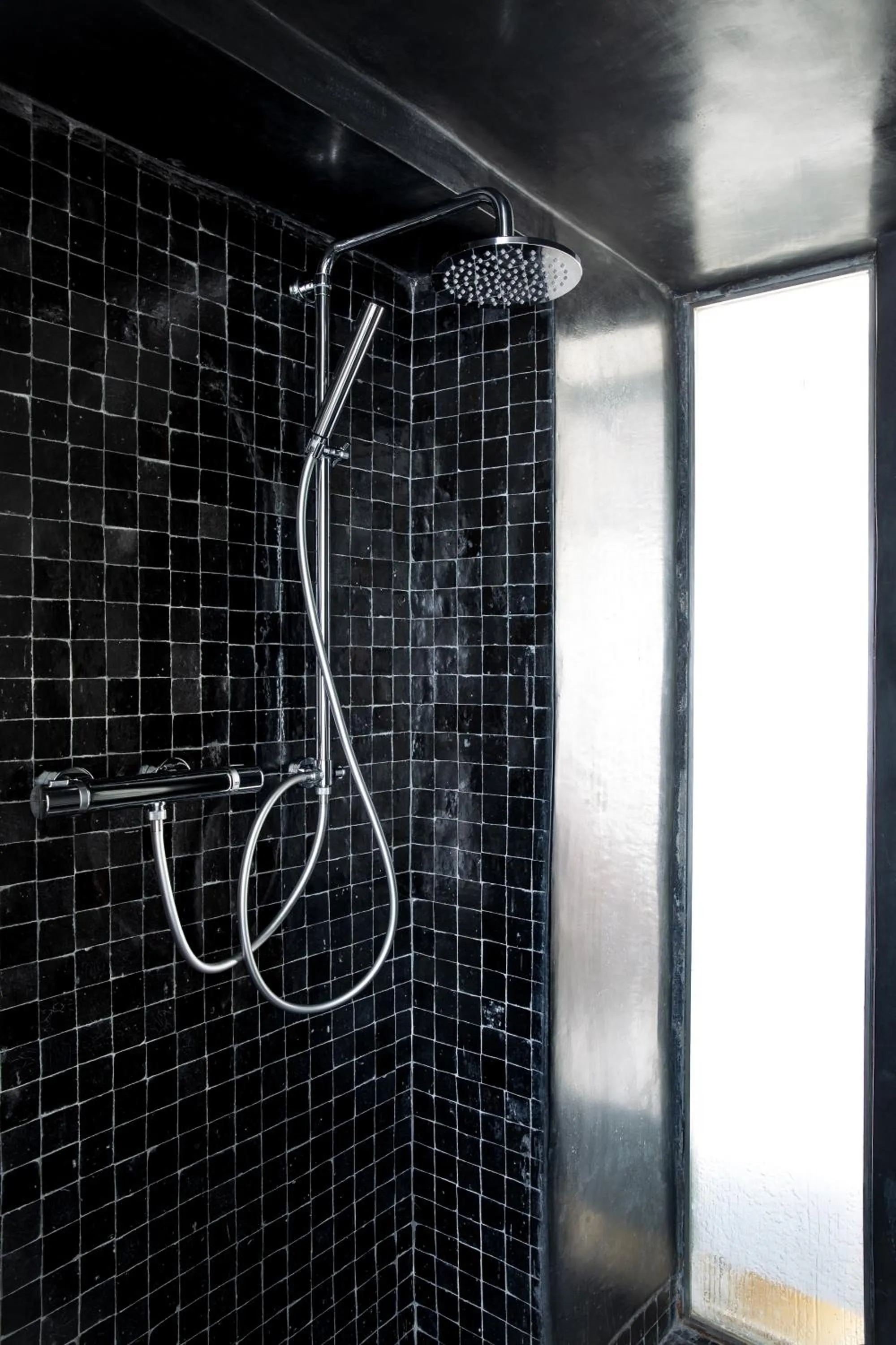 Shower in Suite Azur Hotel