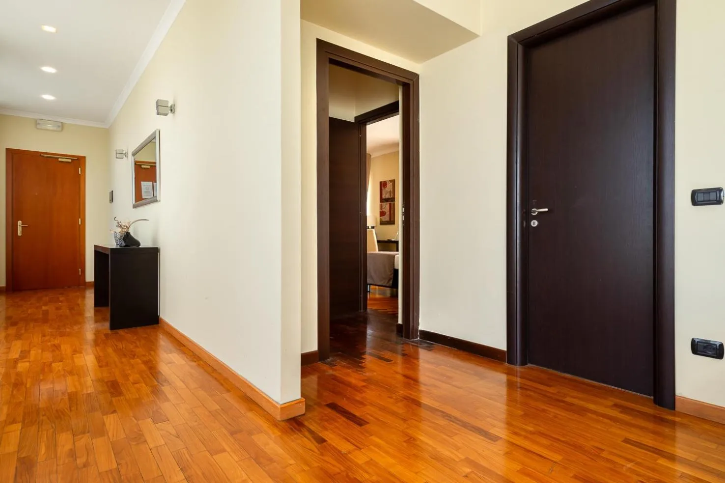 Parking in Garden Hotel