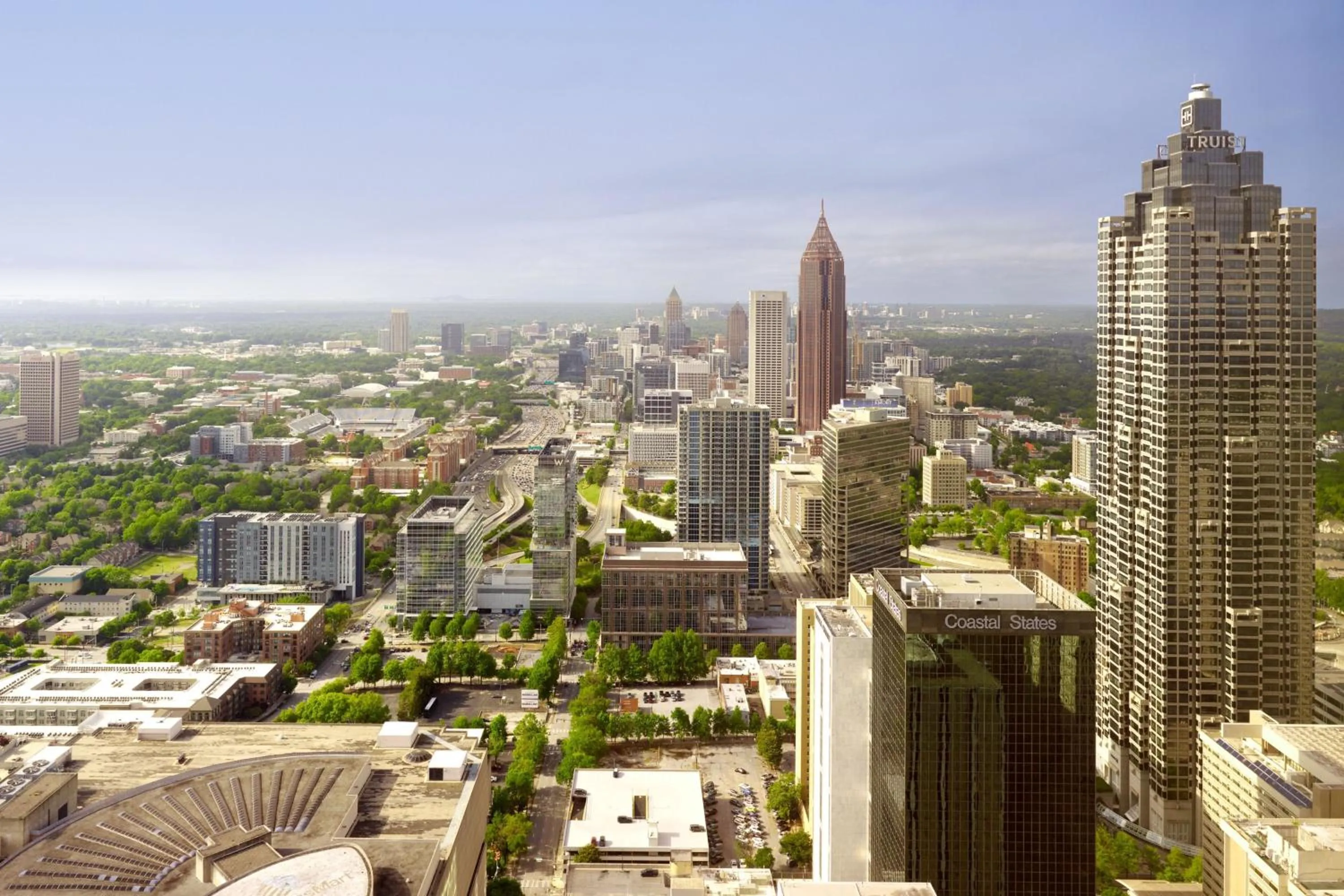Photo of the whole room in The Westin Peachtree Plaza, Atlanta