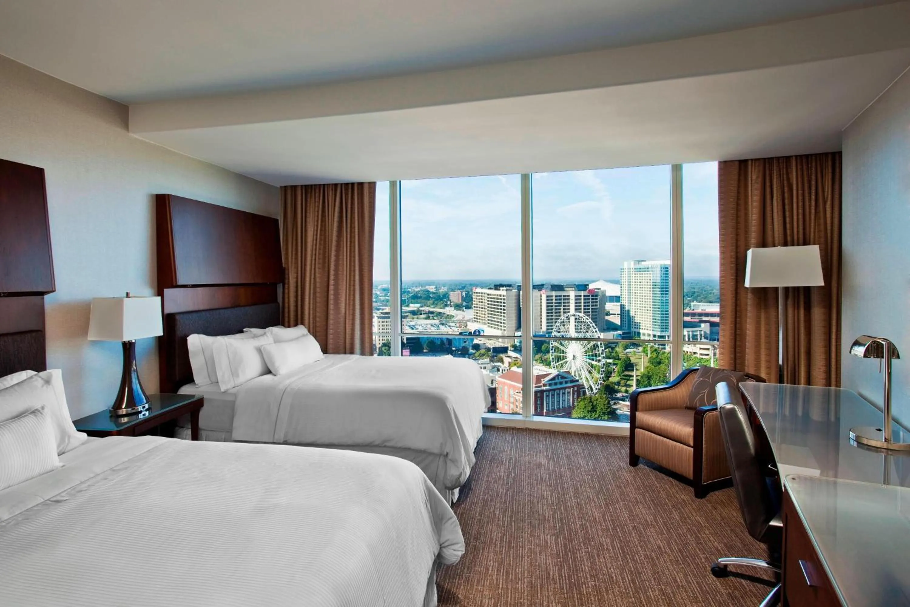 Photo of the whole room, Bed in The Westin Peachtree Plaza, Atlanta