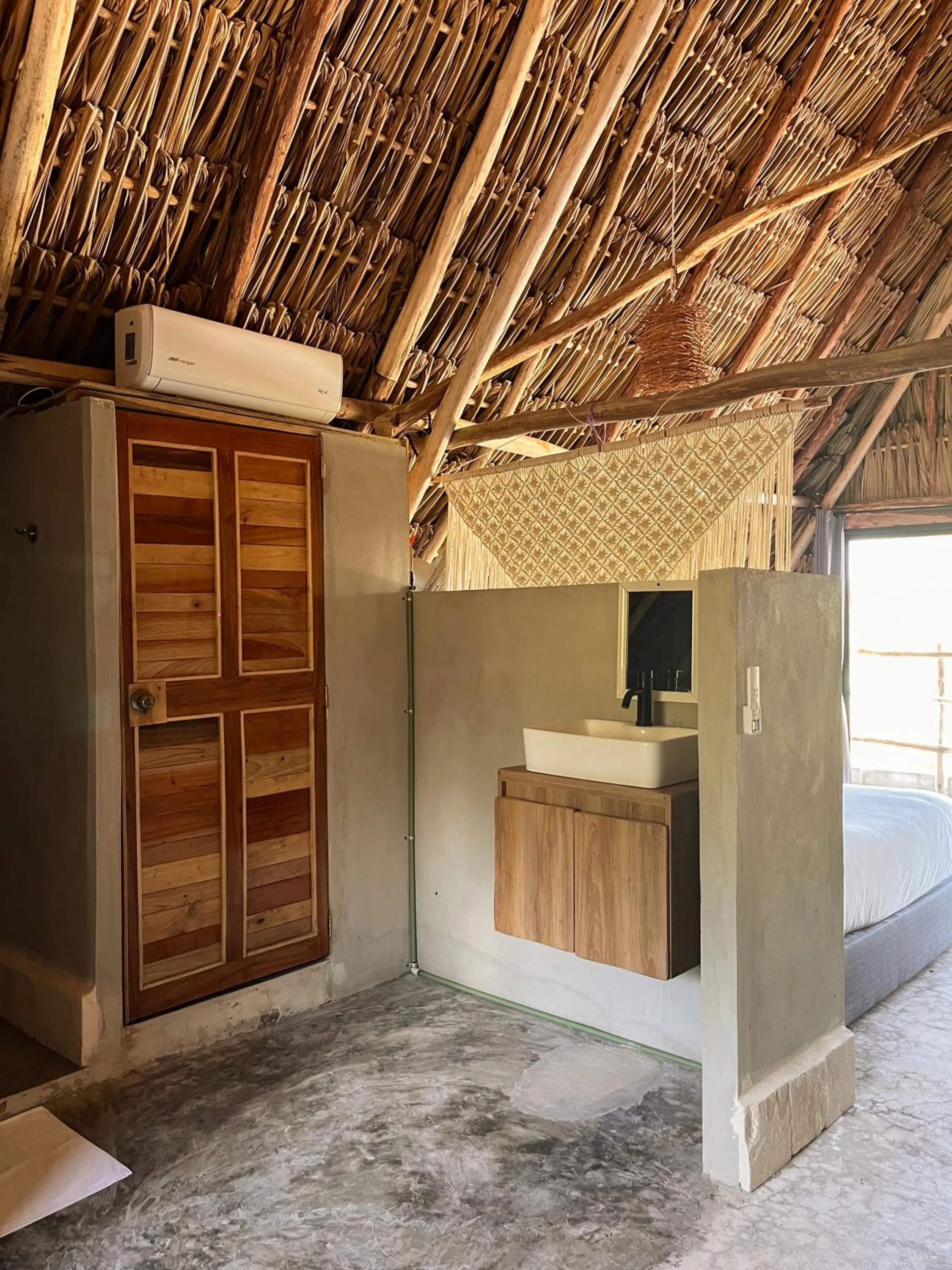 Casa Mate BeachFront Cabañas El Cuyo