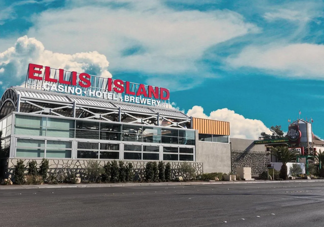 Property building in Ellis Island Hotel Casino & Brewery