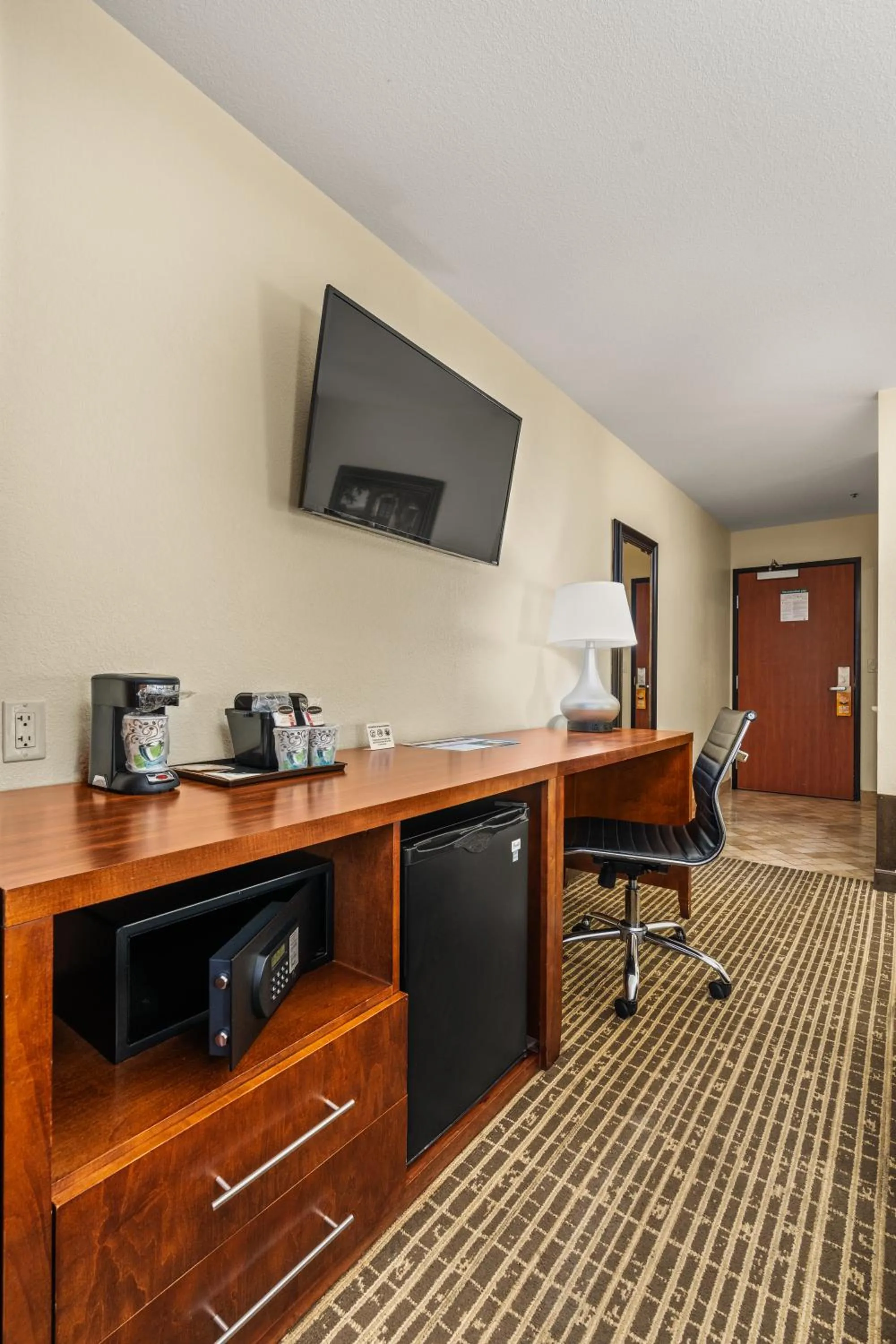 TV and multimedia in Ellis Island Hotel Casino & Brewery