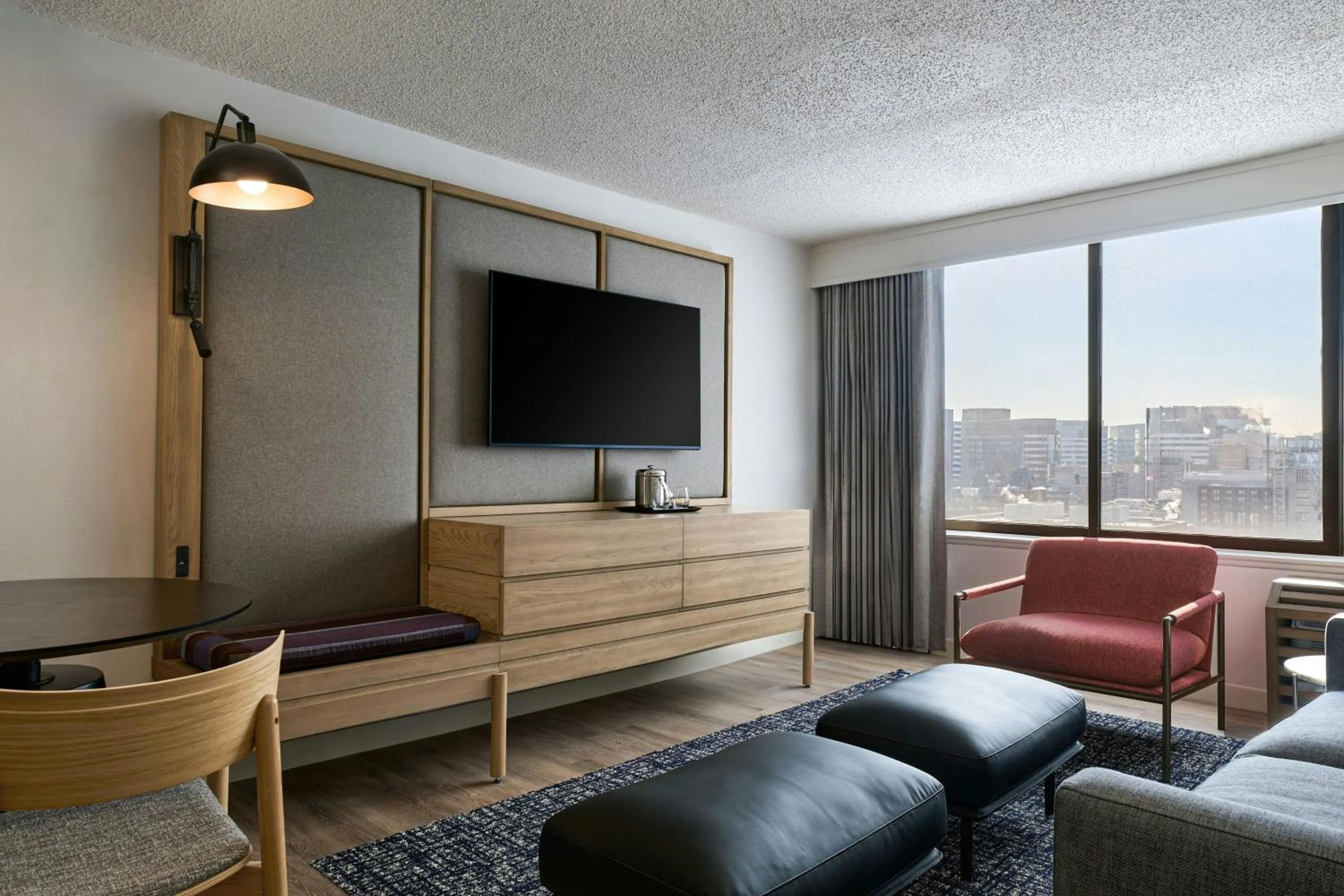 Bedroom in Sheraton Philadelphia University City Hotel