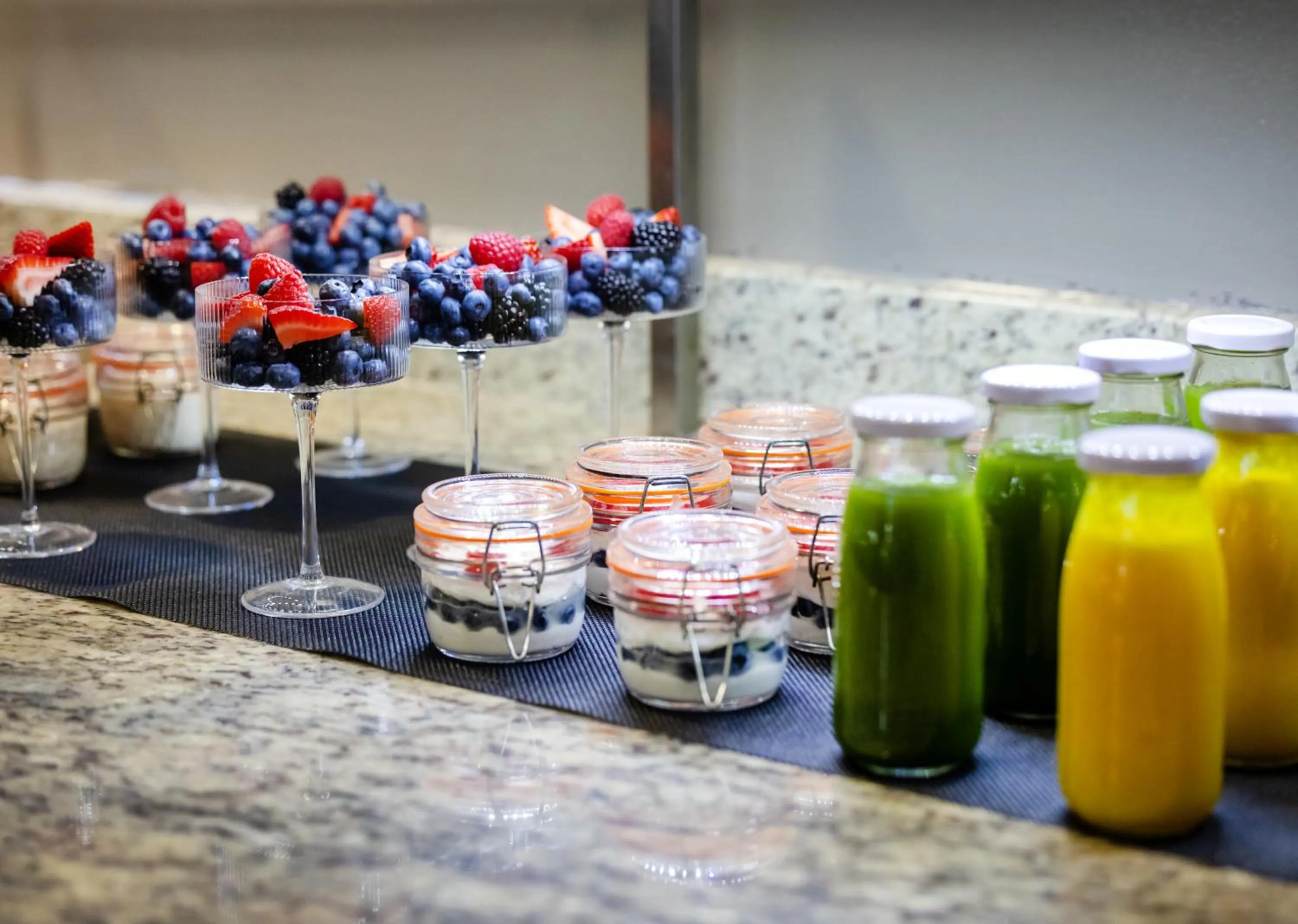 Continental breakfast in Kellogg Conference Hotel Capitol Hill at Gallaudet University