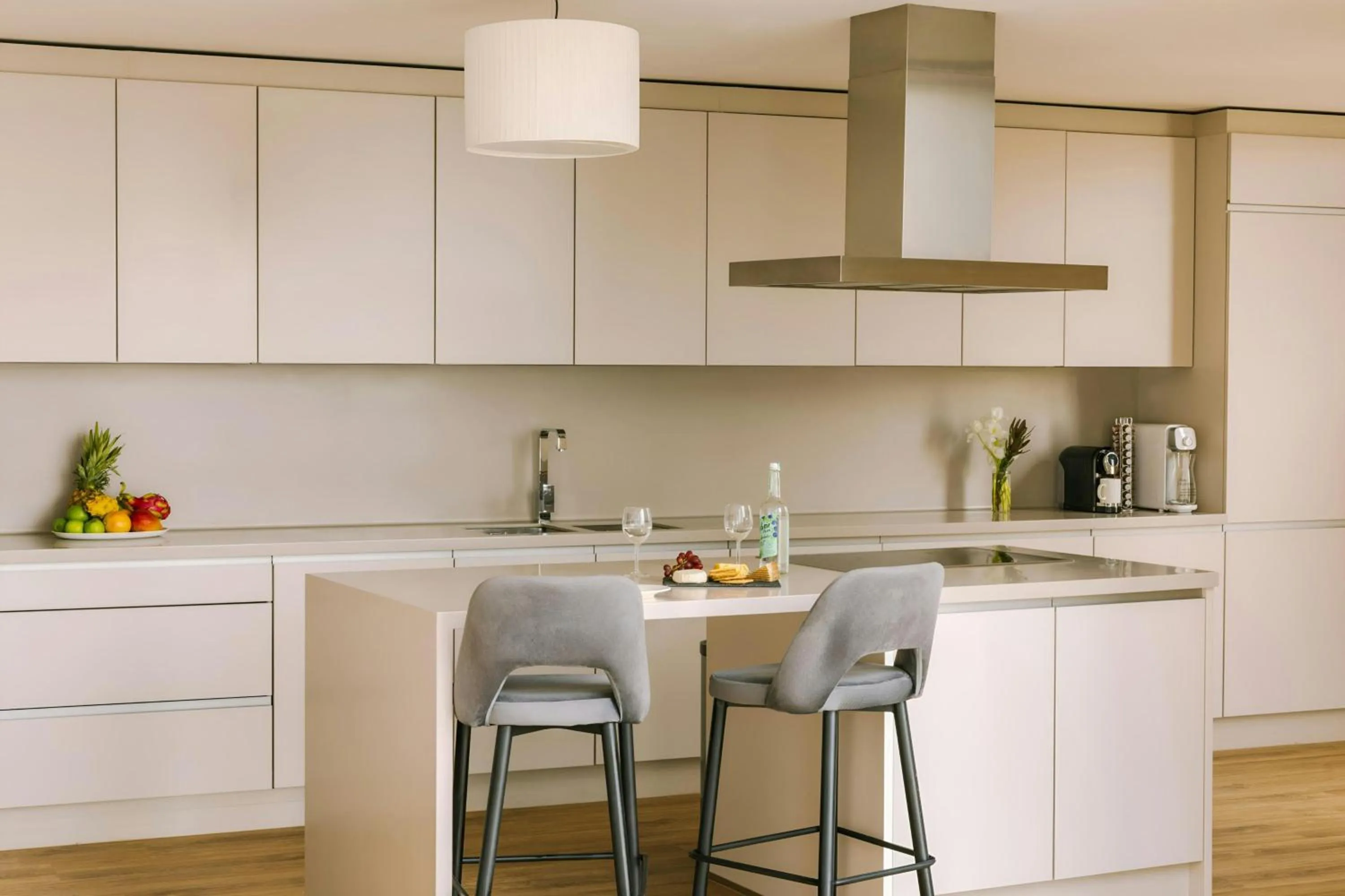 Kitchen or kitchenette in Sonder by Marriott Bonvoy JBR The Walk Apartments