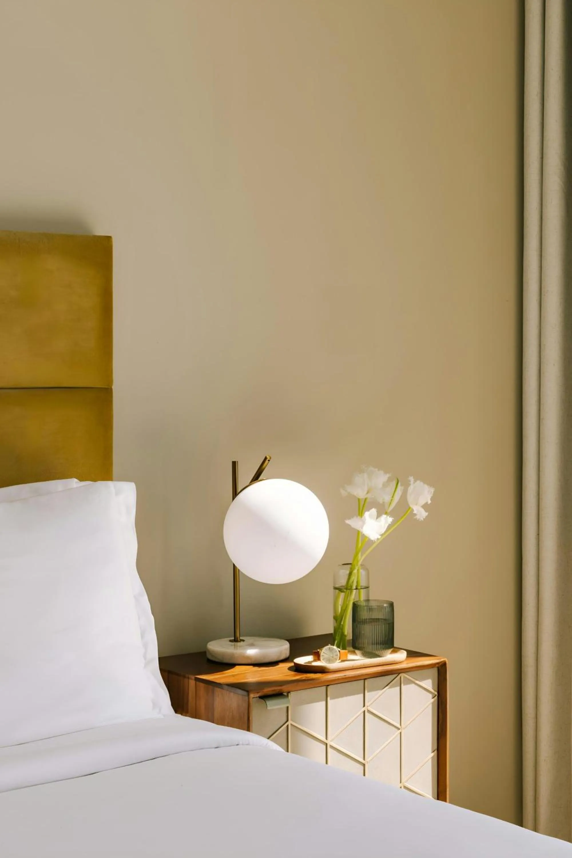 Bedroom, Bed in Sonder by Marriott Bonvoy JBR The Walk Apartments