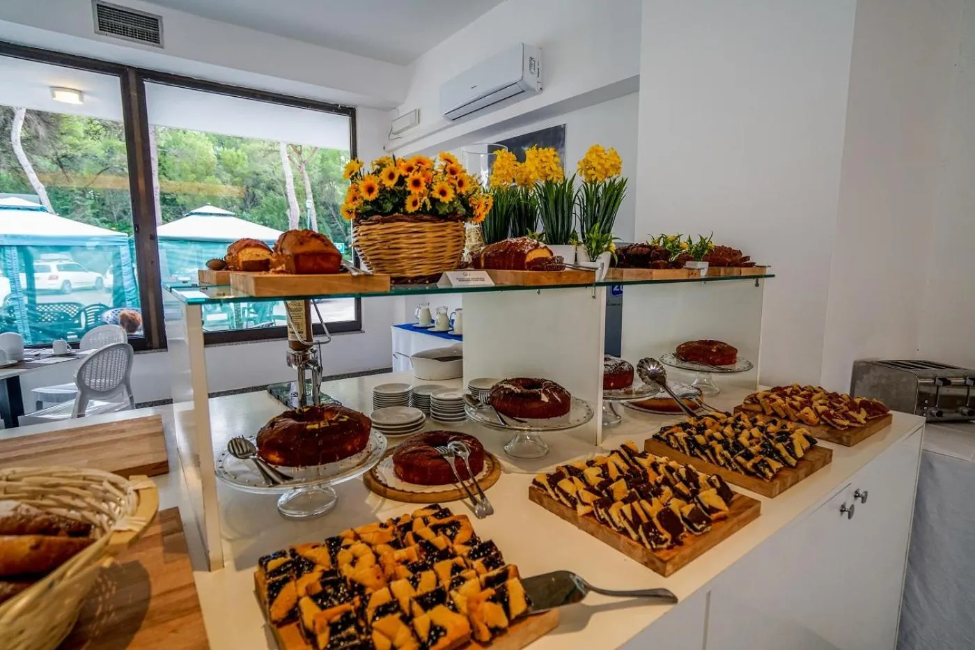 Food in Campoverde Village