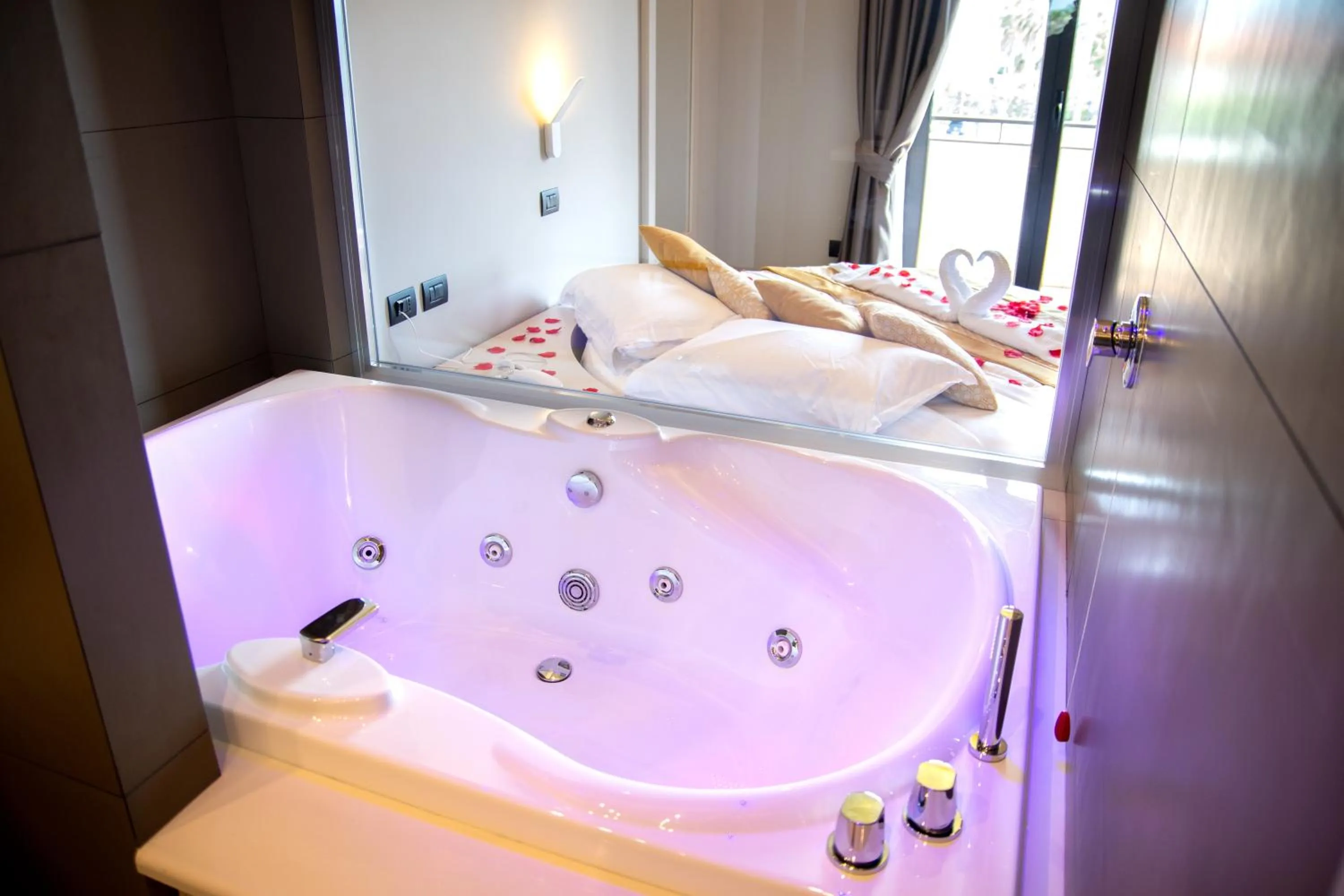 Bed in Hotel Miramare