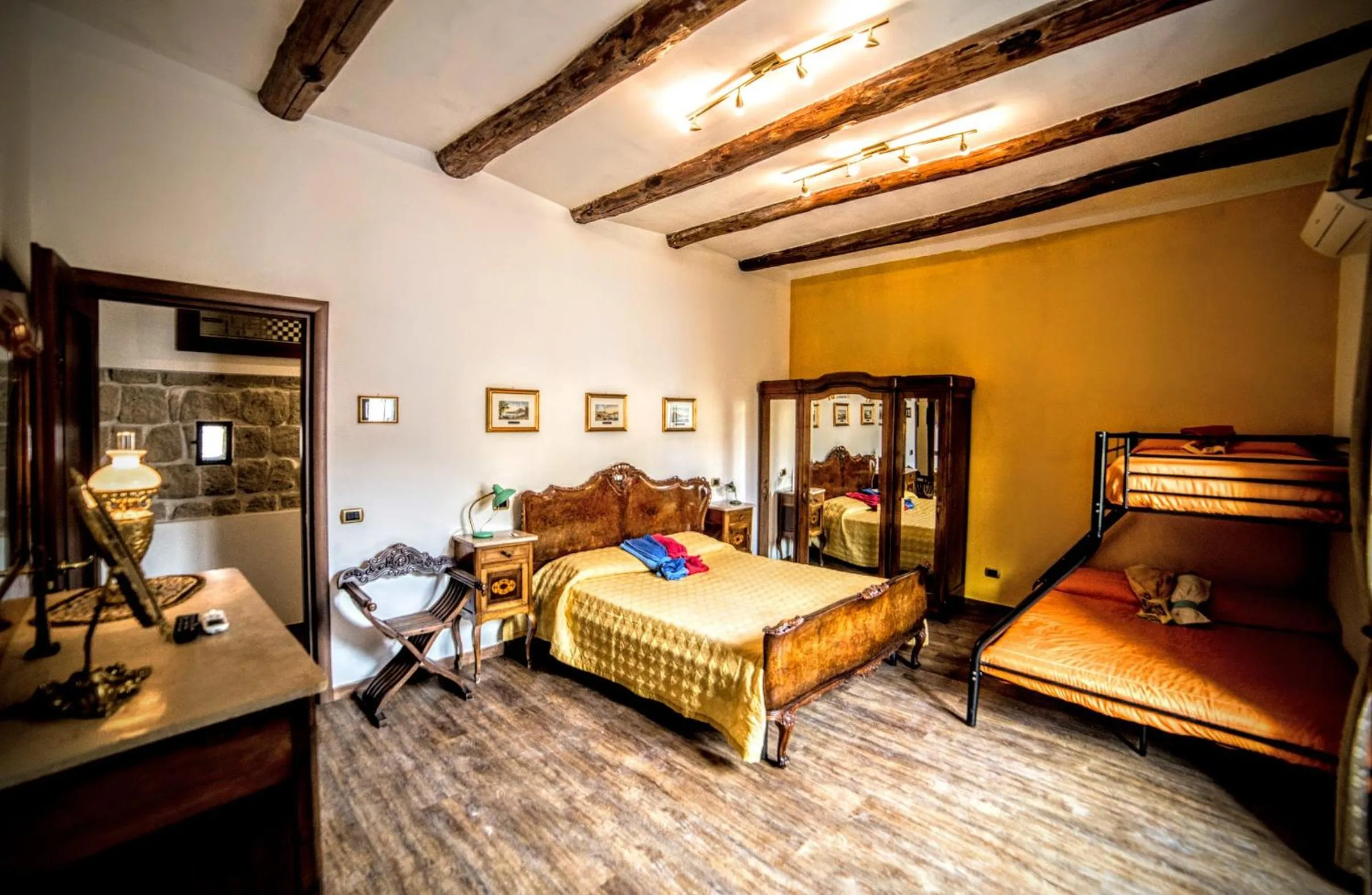 Bedroom, Bed in San Gennaro B&B