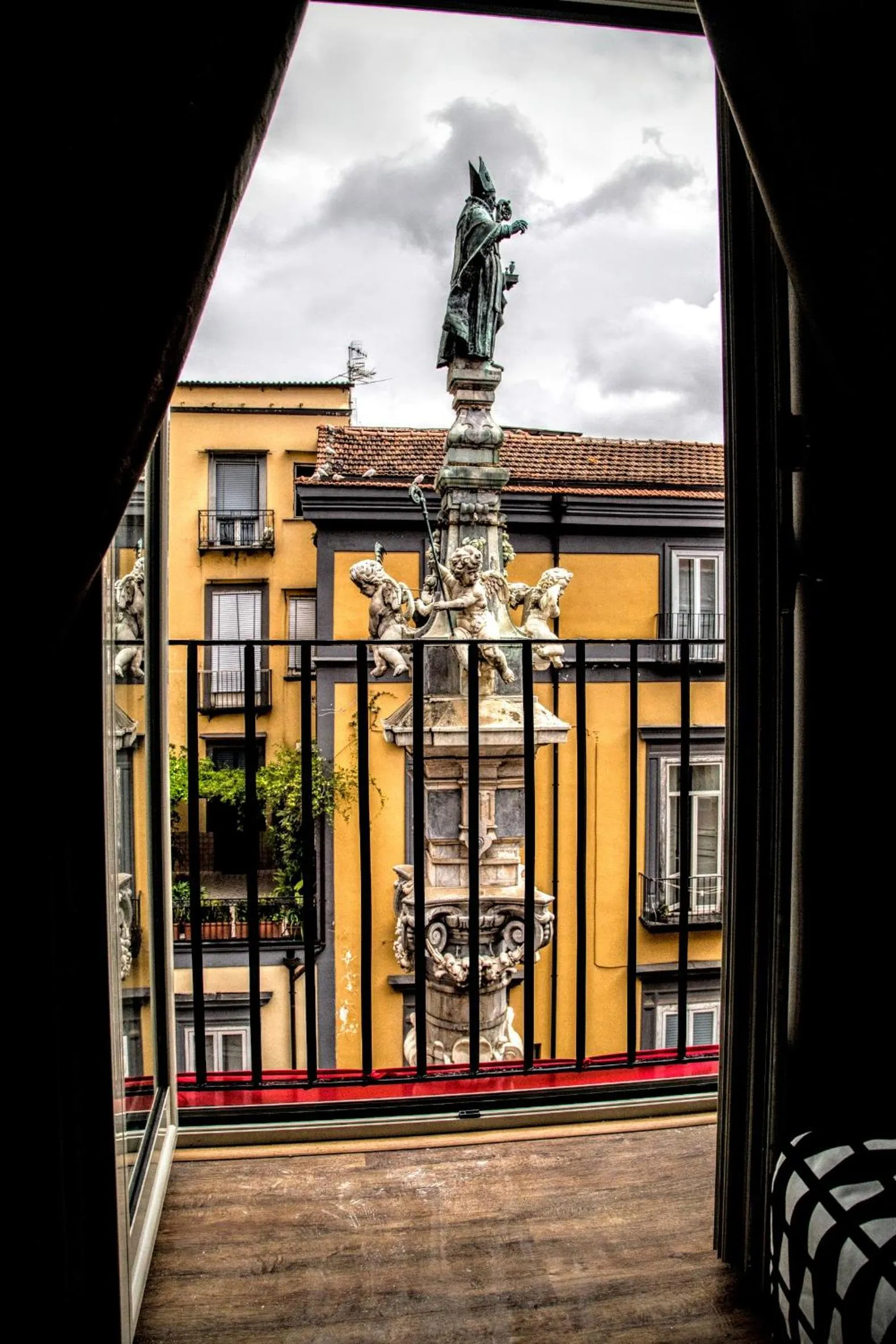 City view in San Gennaro B&B